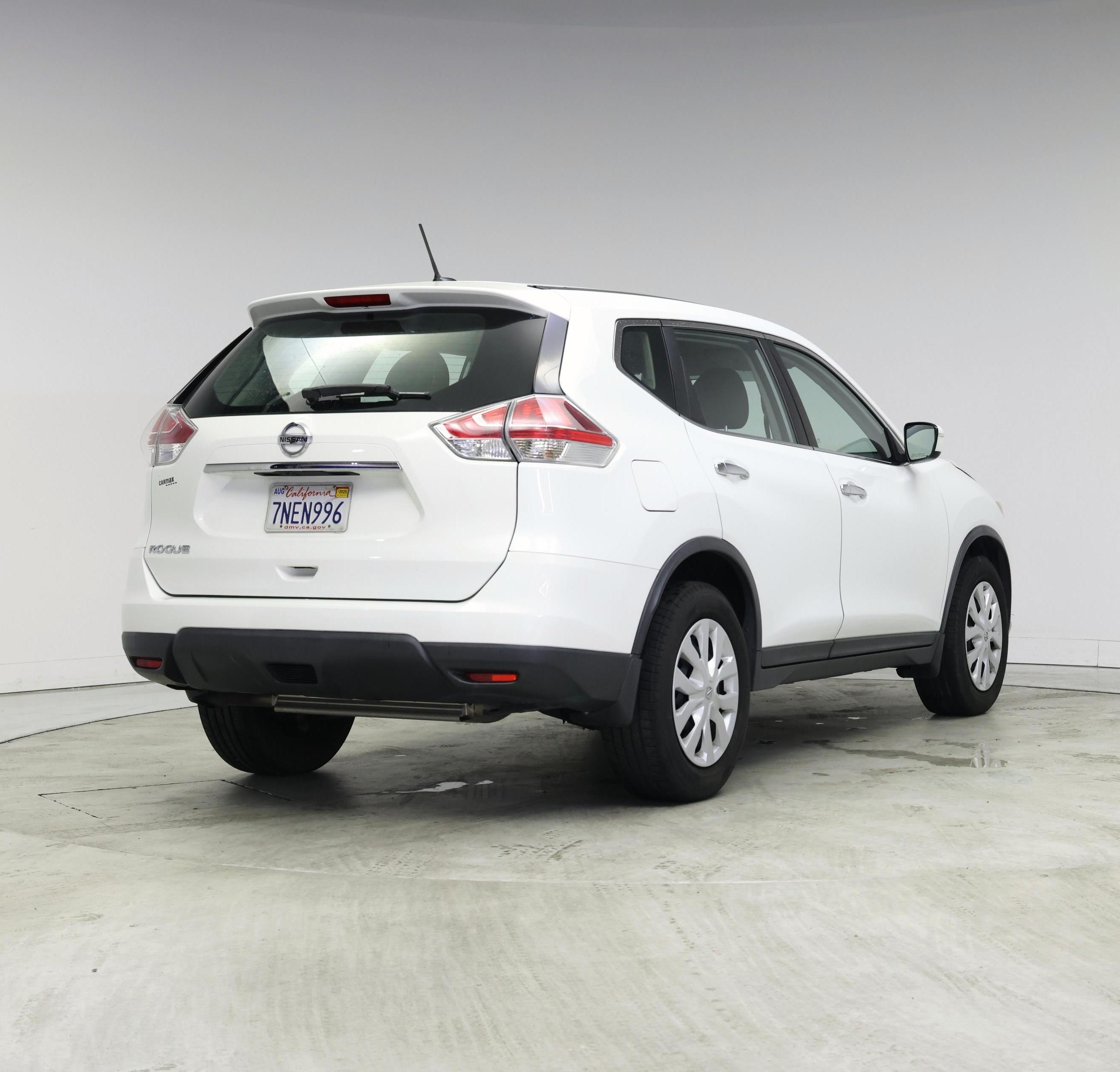 Thumbnail: 2015 Nissan Rogue - 8