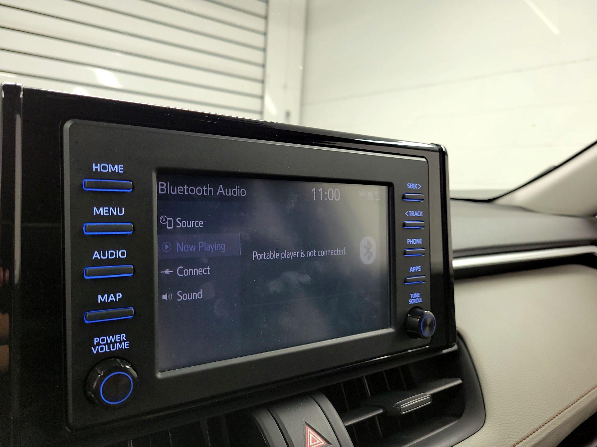 Thumbnail: 2019 Toyota RAV4 - 15