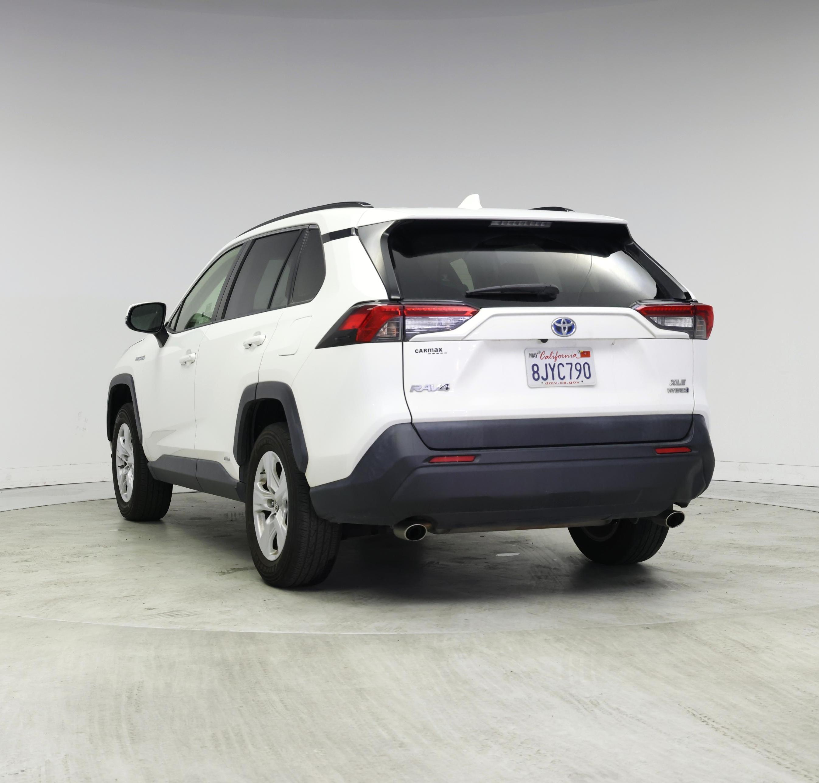 Thumbnail: 2019 Toyota RAV4 - 2