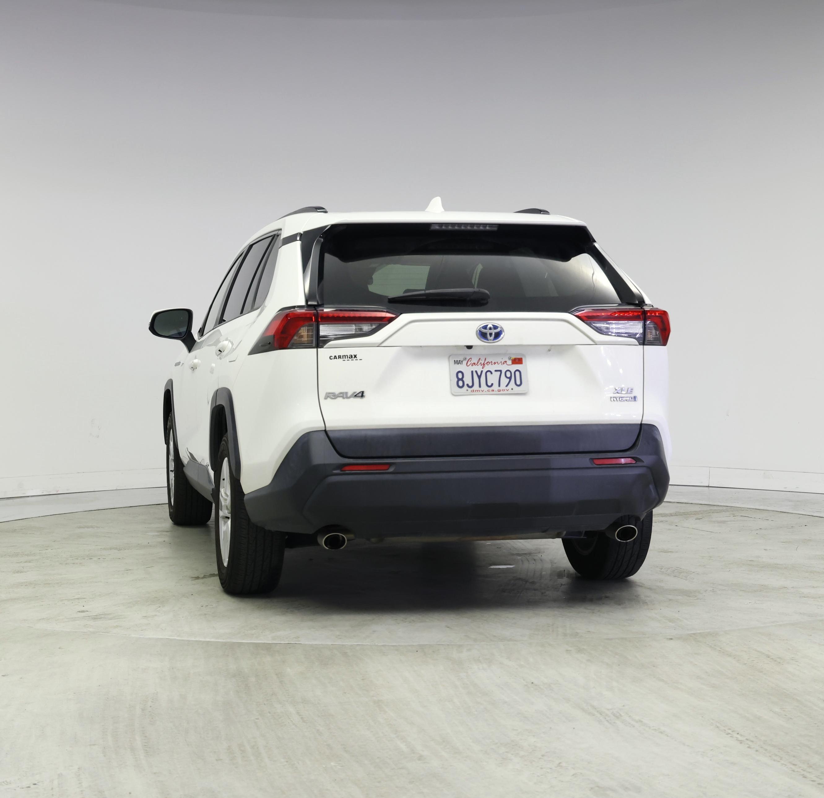 Thumbnail: 2019 Toyota RAV4 - 6