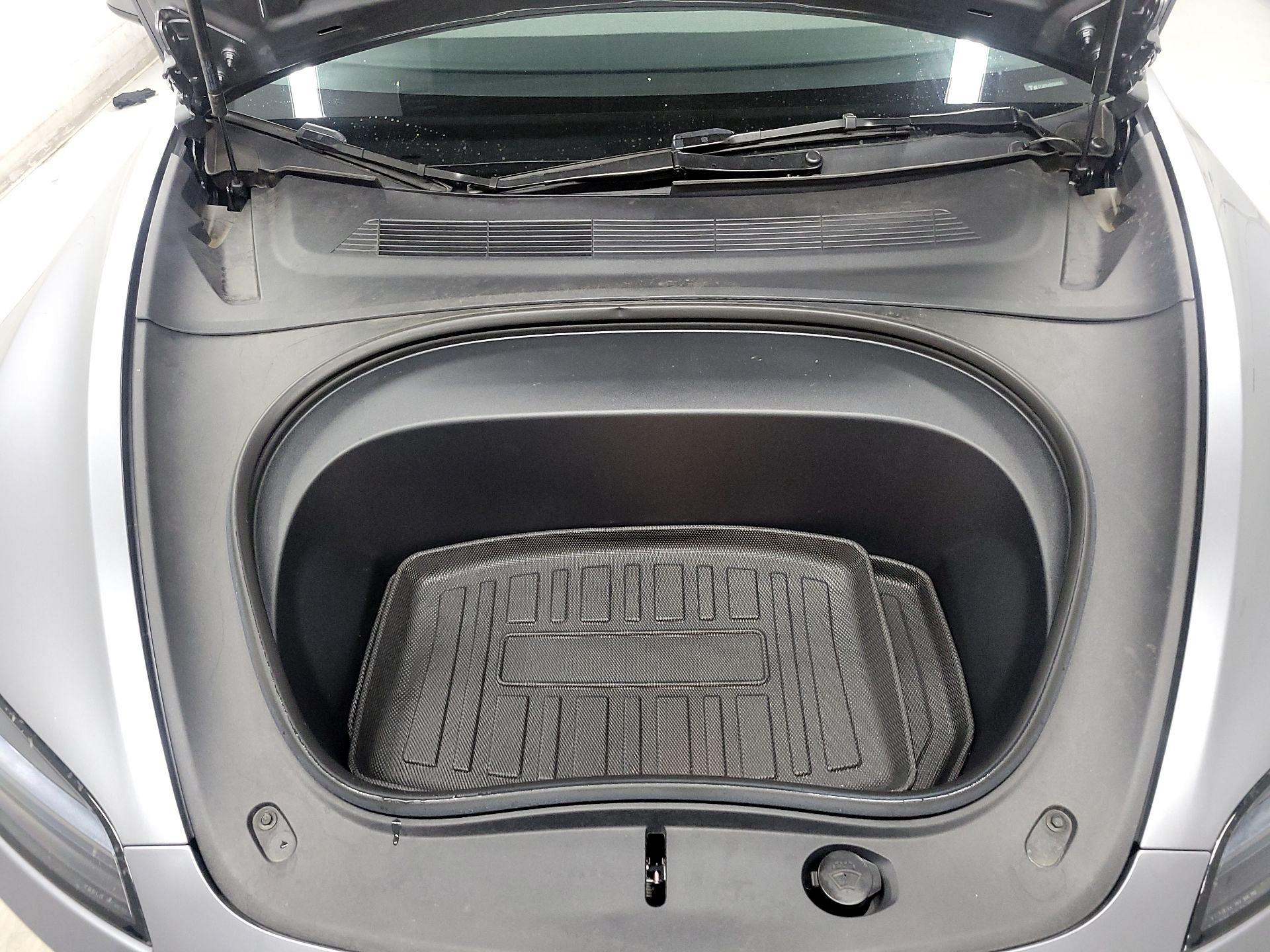 Thumbnail: 2025 Tesla Model 3 - 19