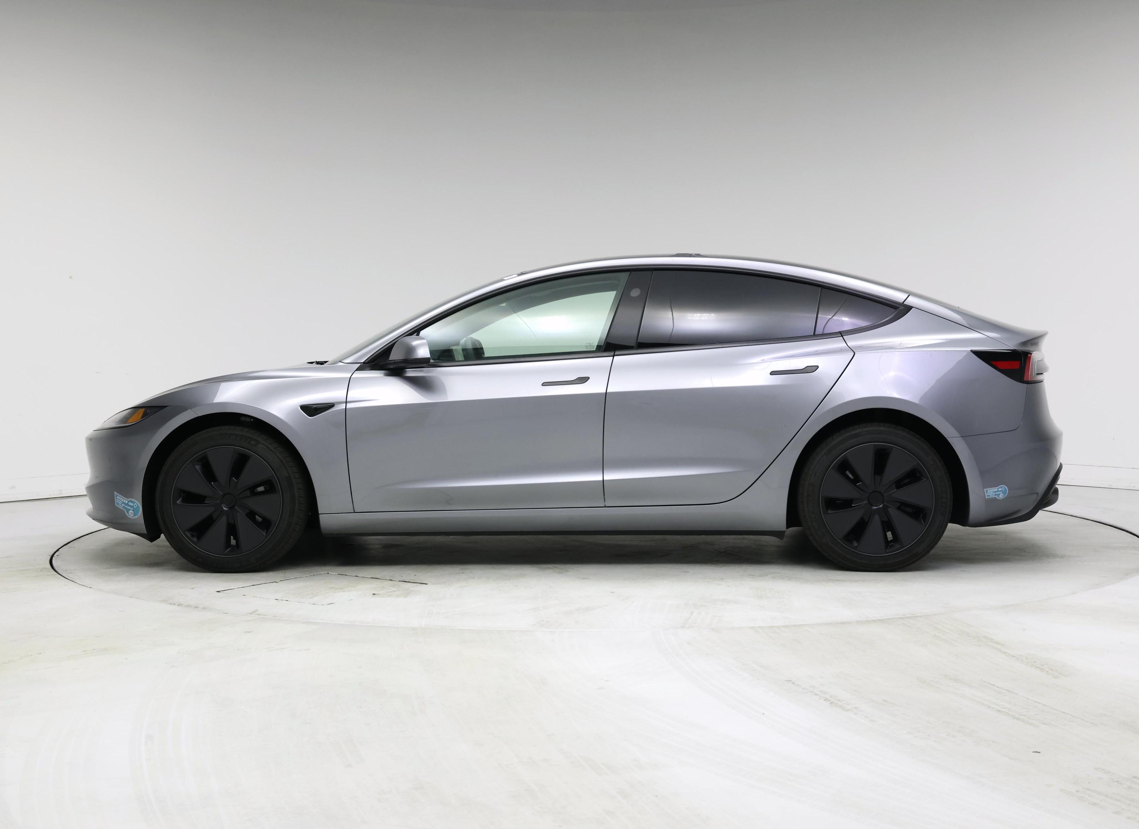 Thumbnail: 2025 Tesla Model 3 - 3