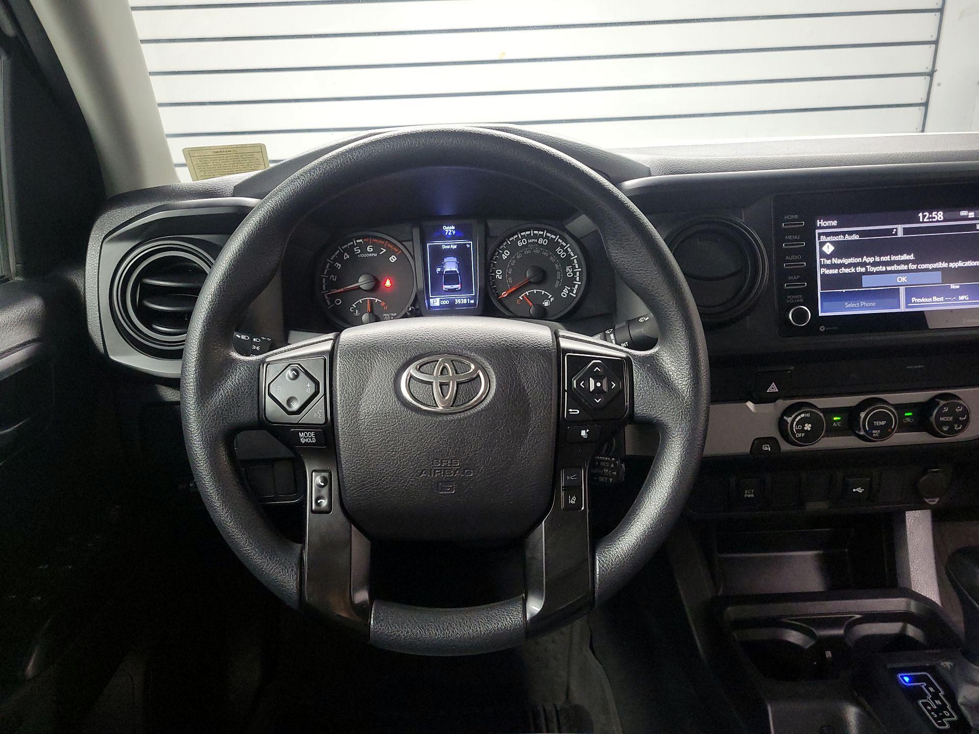 Thumbnail: 2022 Toyota Tacoma - 10