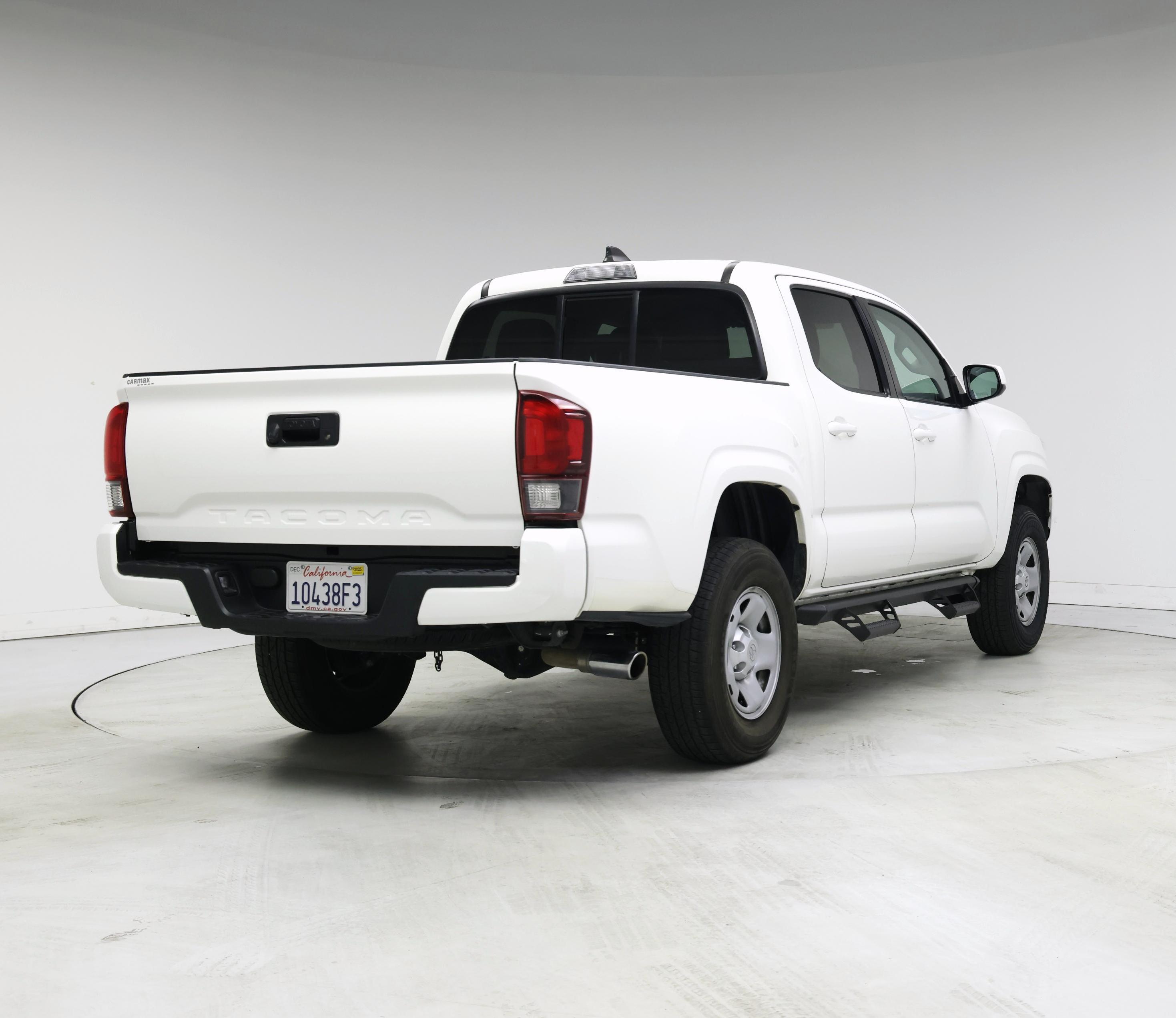 Thumbnail: 2022 Toyota Tacoma - 8