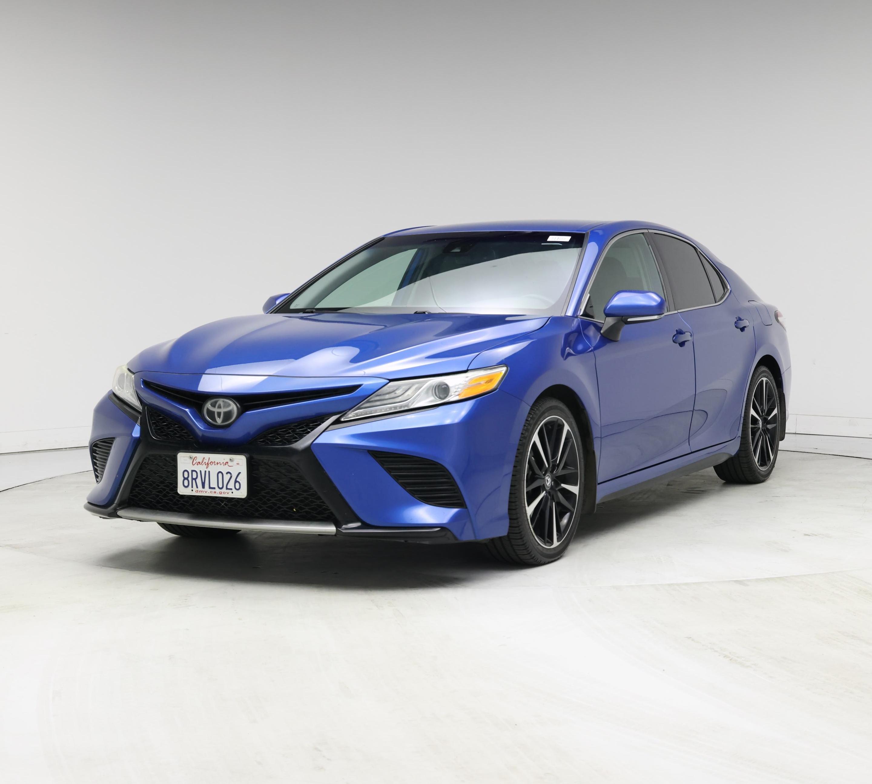 Thumbnail: 2020 Toyota Camry - 4