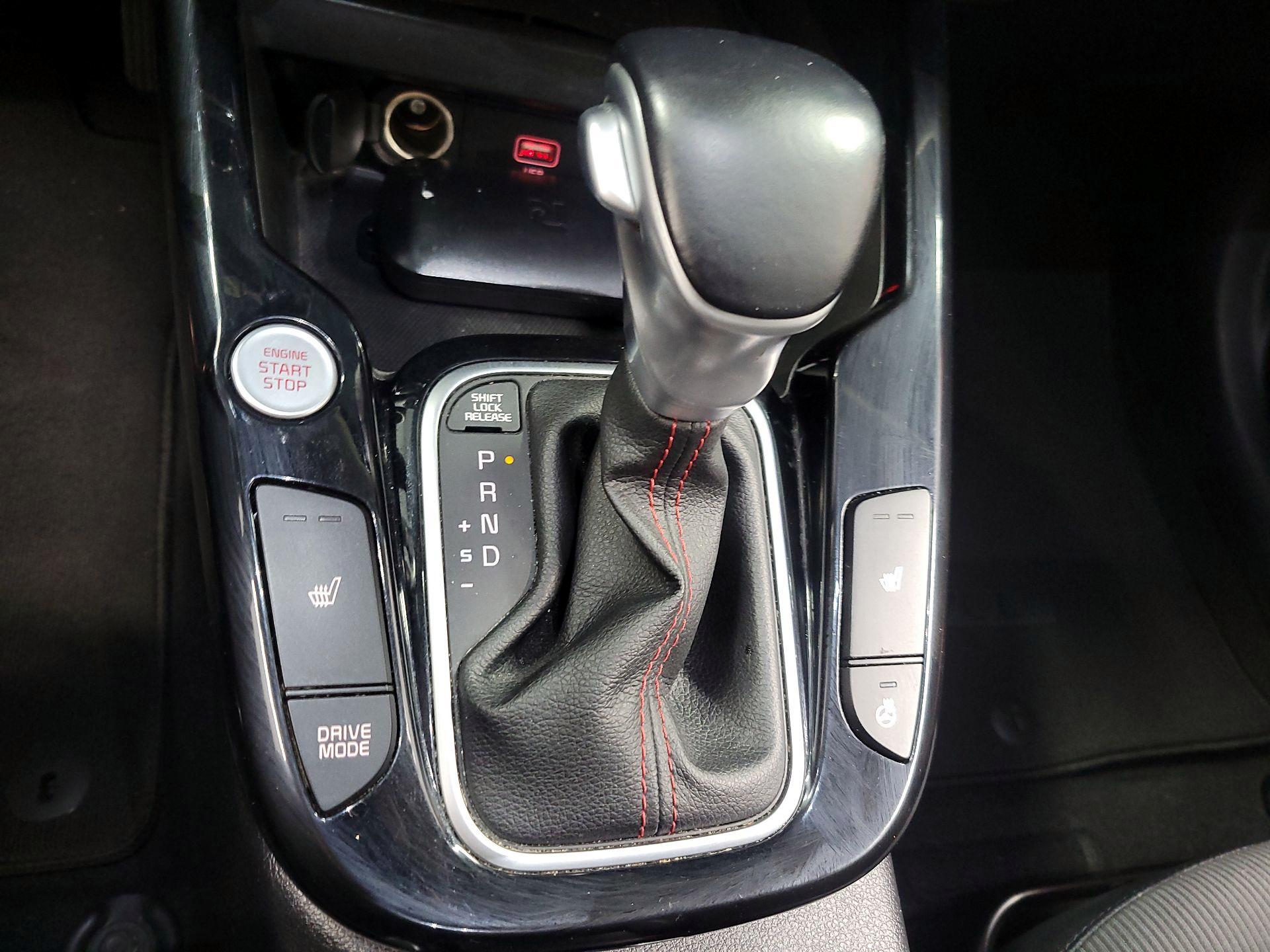 Thumbnail: 2020 Kia Soul - 16