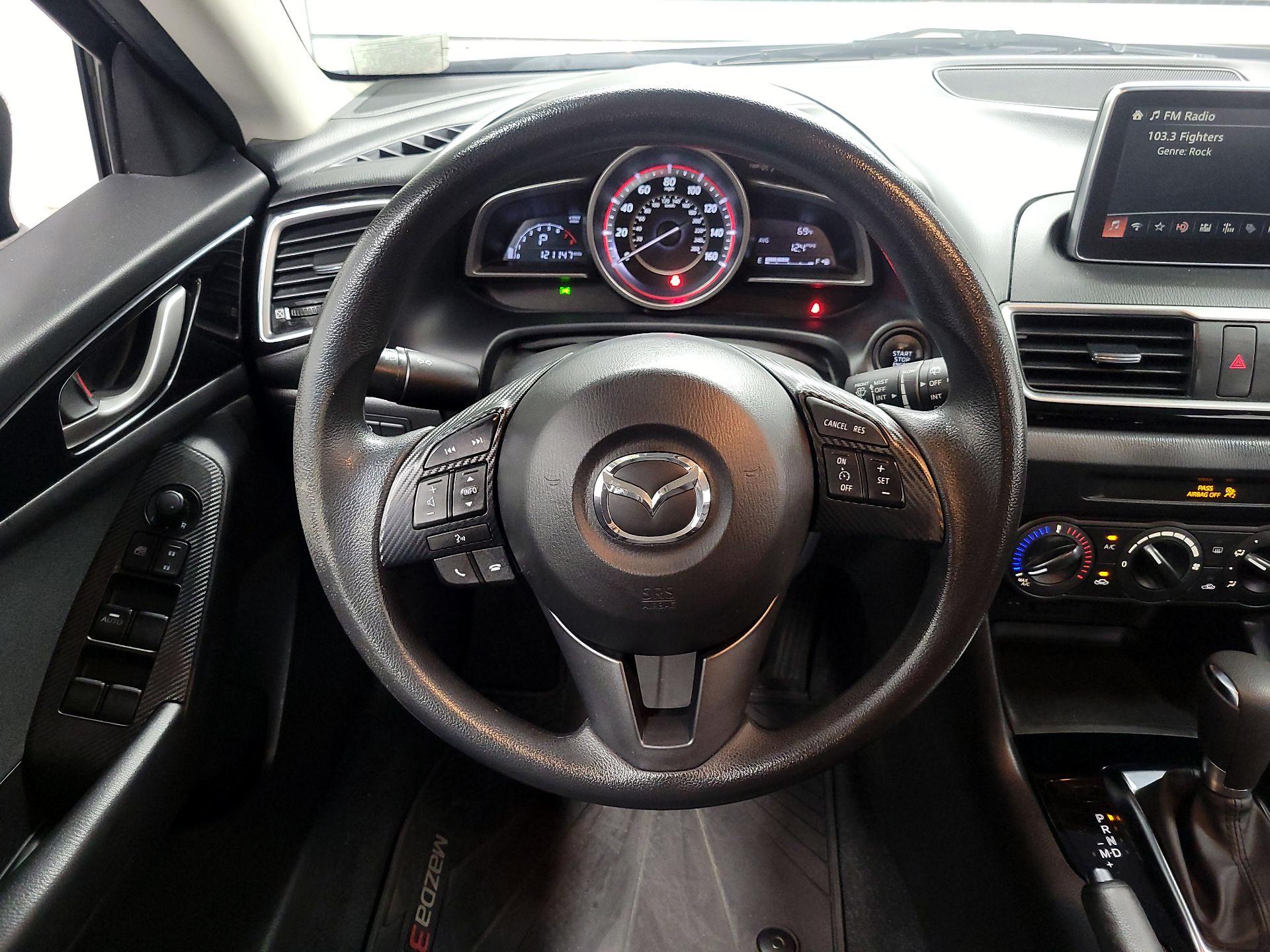 Thumbnail: 2016 Mazda Mazda3 - 10