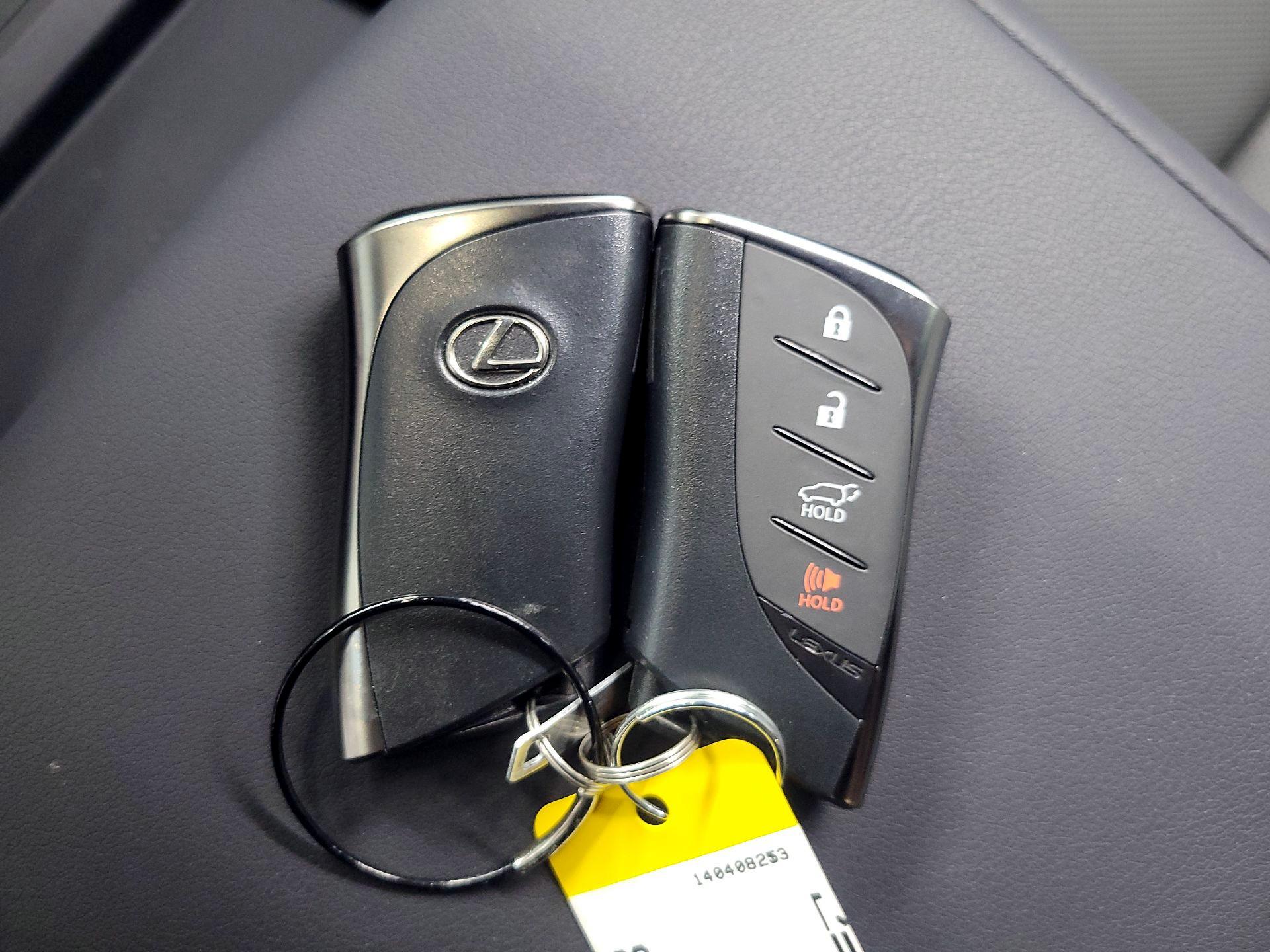 Thumbnail: 2024 Lexus GX - 19