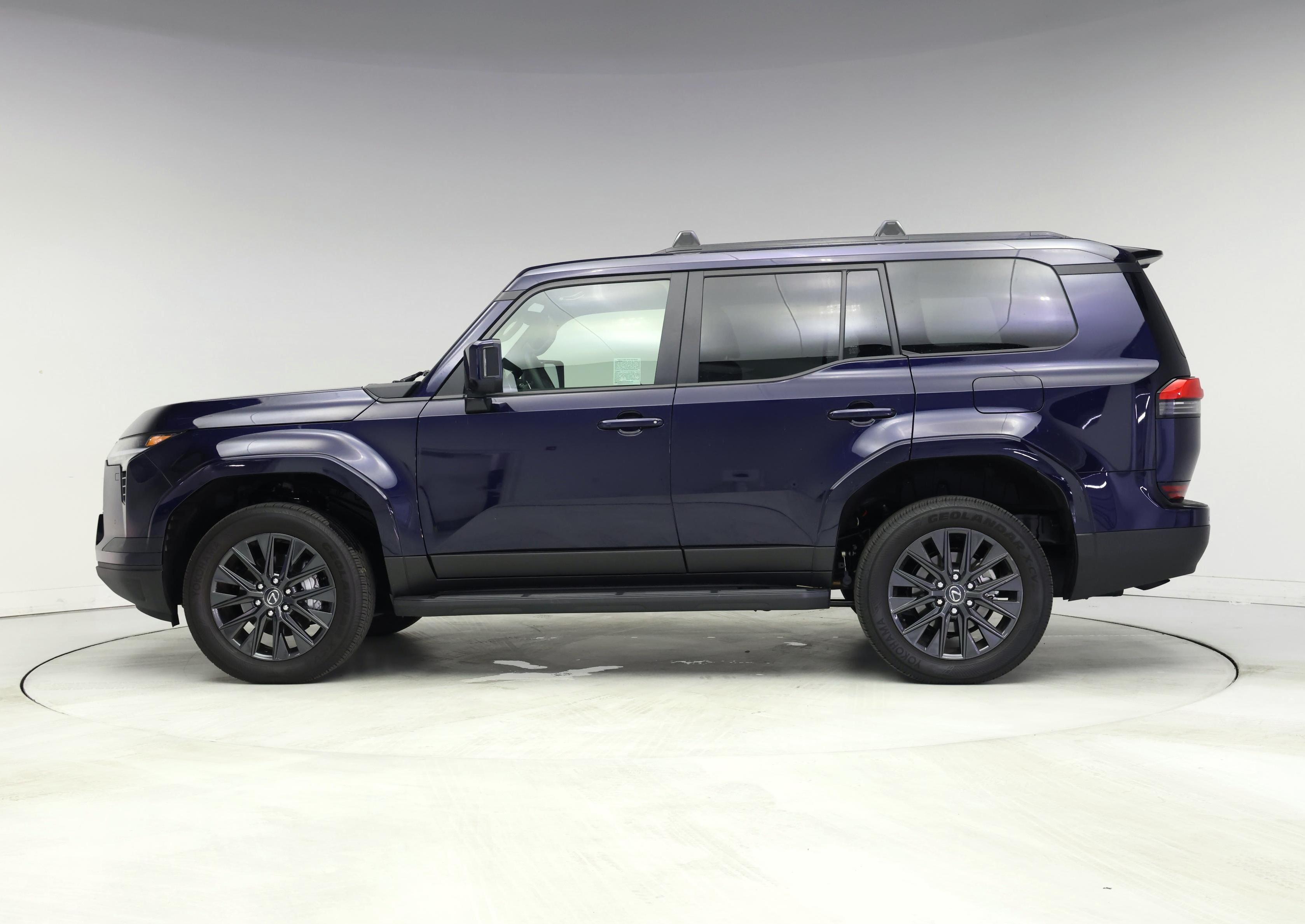 Thumbnail: 2024 Lexus GX - 3
