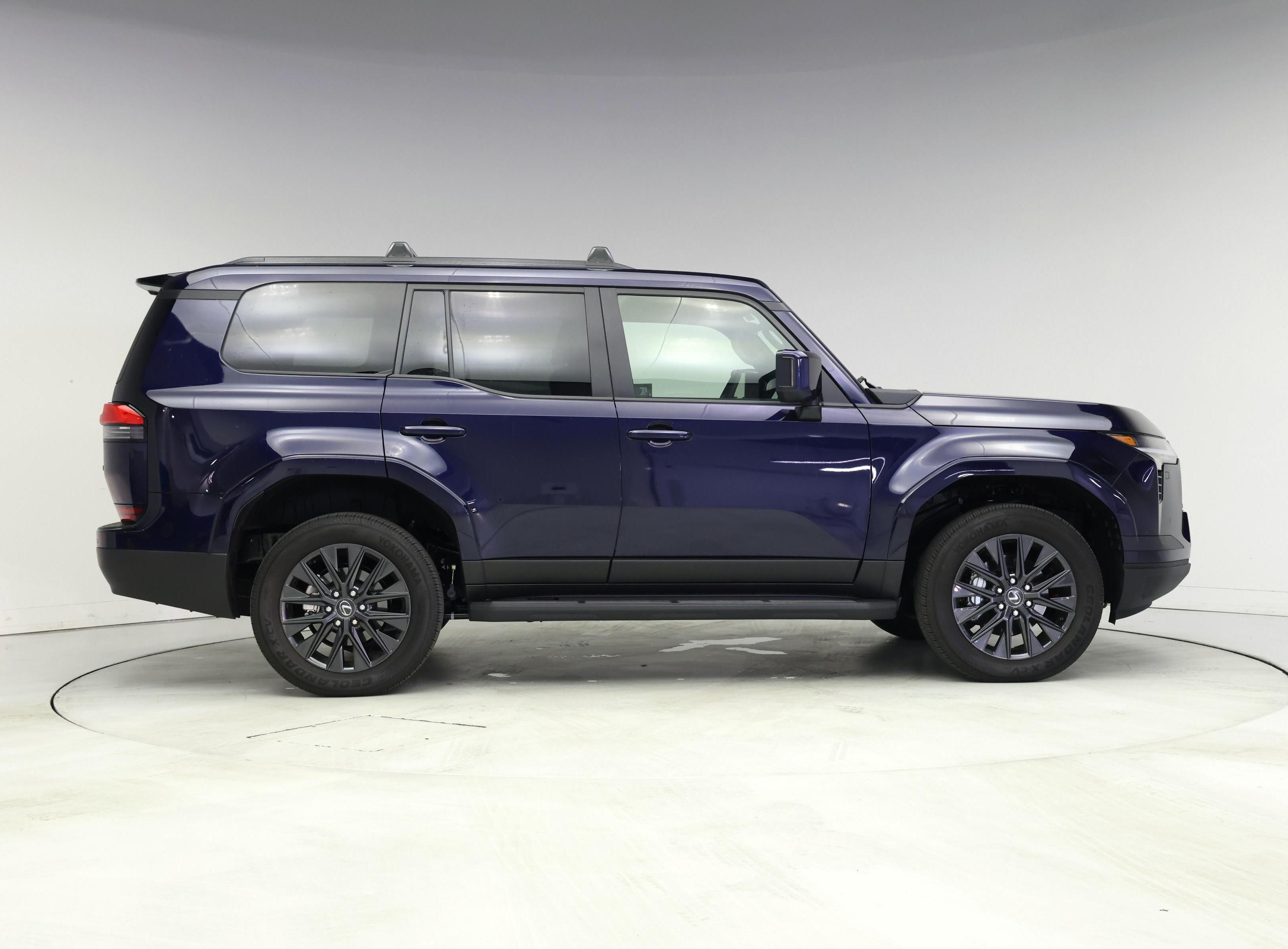 Thumbnail: 2024 Lexus GX - 7