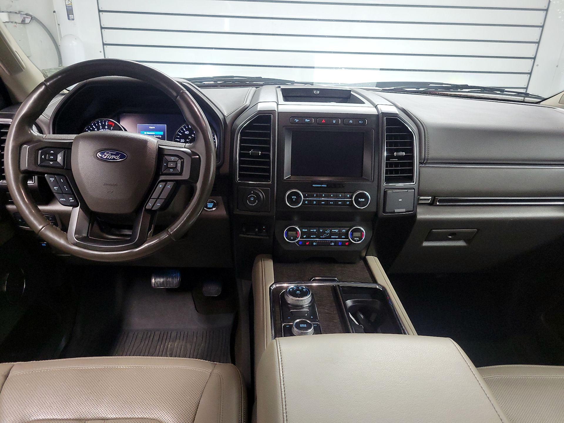 Thumbnail: 2019 Ford Expedition - 9