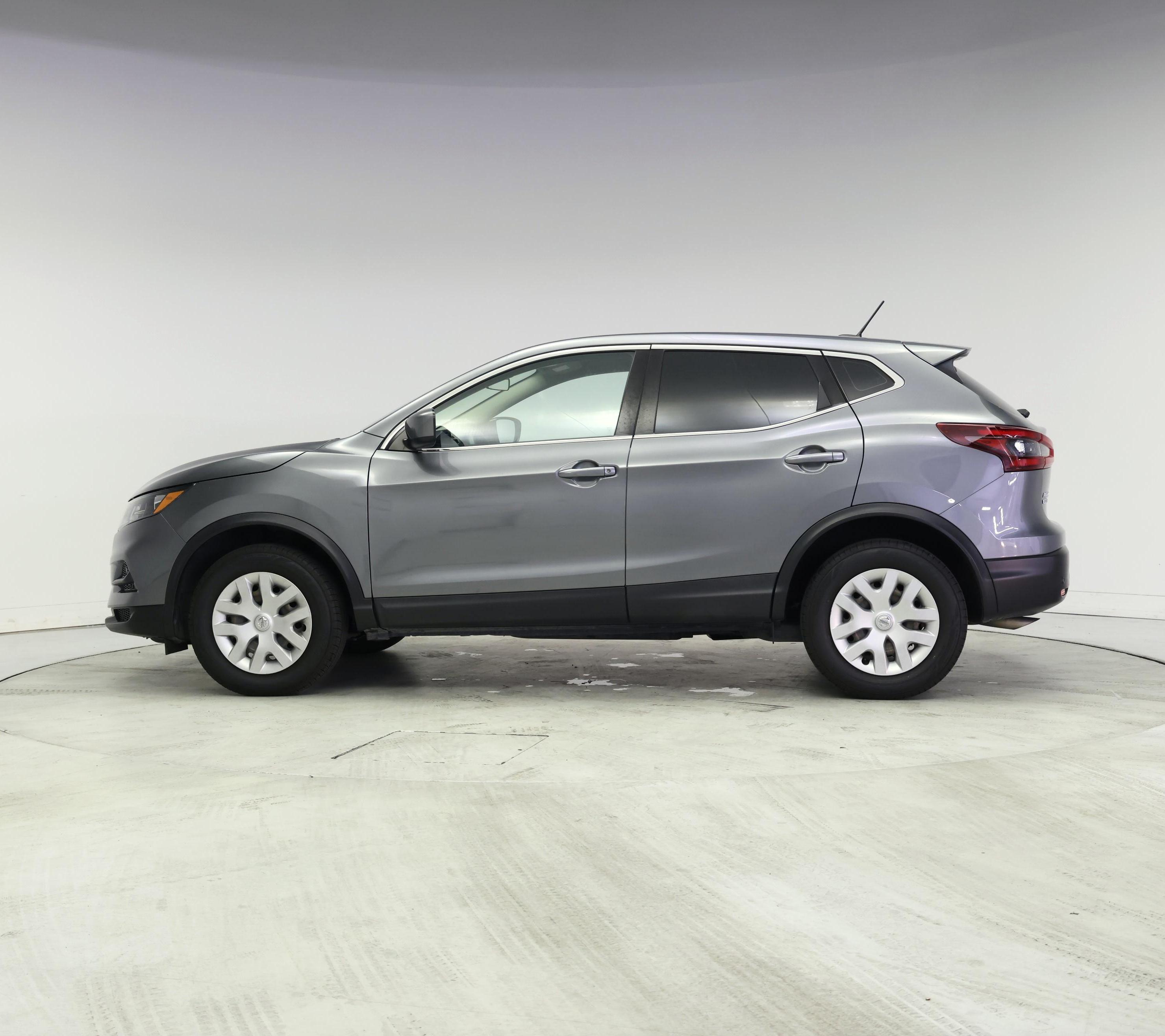 Thumbnail: 2020 Nissan Rogue Sport - 3