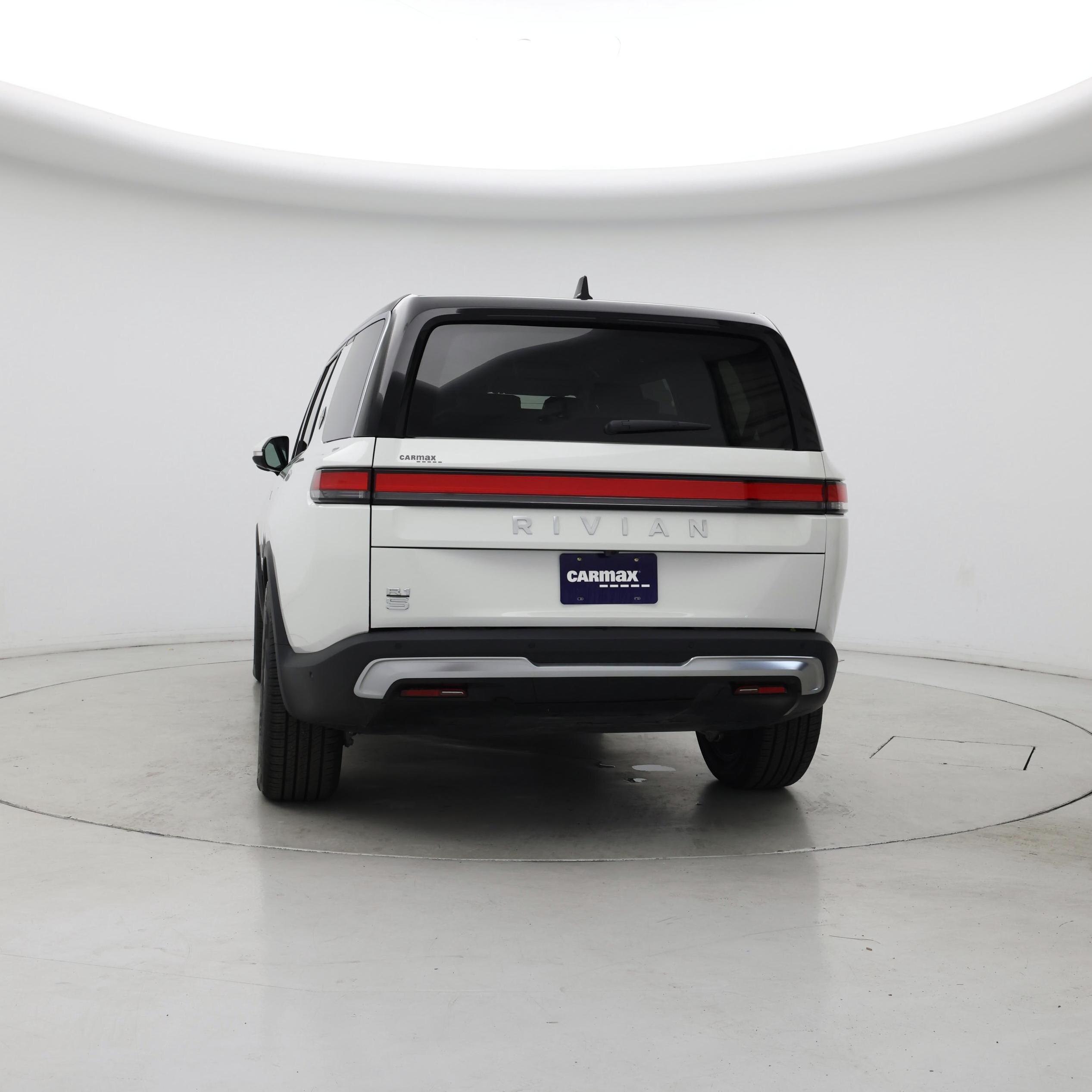 Thumbnail: 2024 Rivian R1S - 6