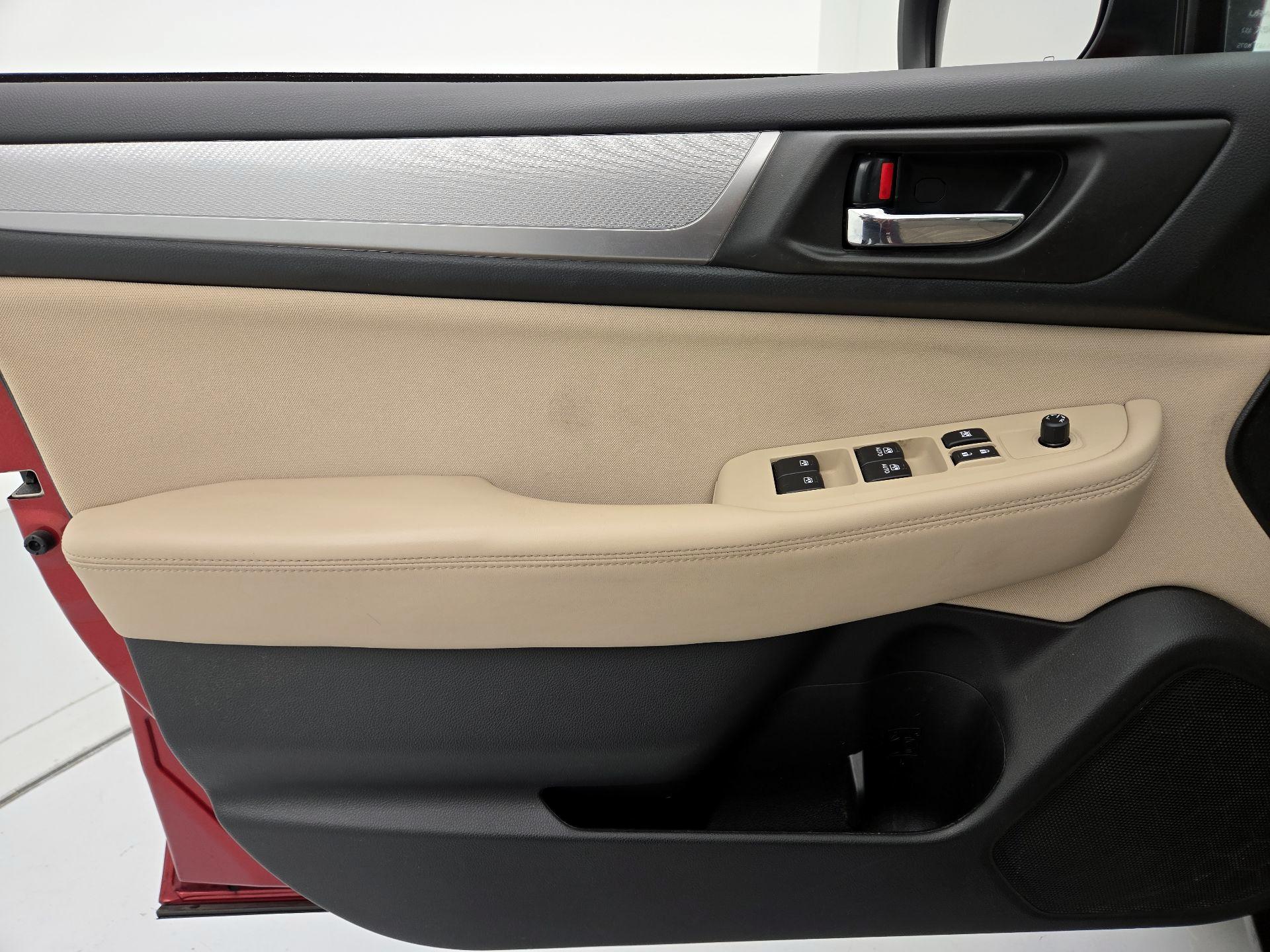 Thumbnail: 2018 Subaru Outback - 12