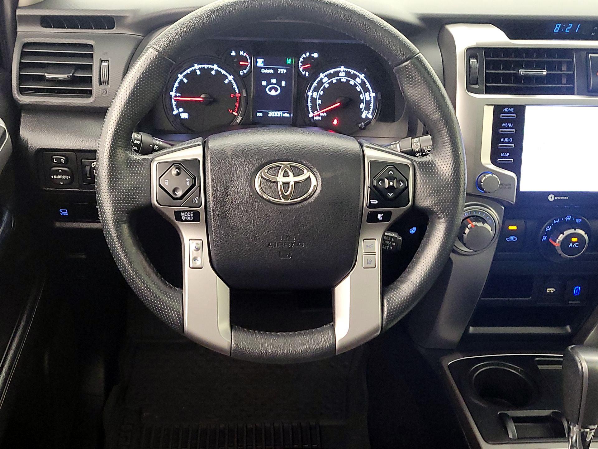 Thumbnail: 2023 Toyota 4Runner - 10