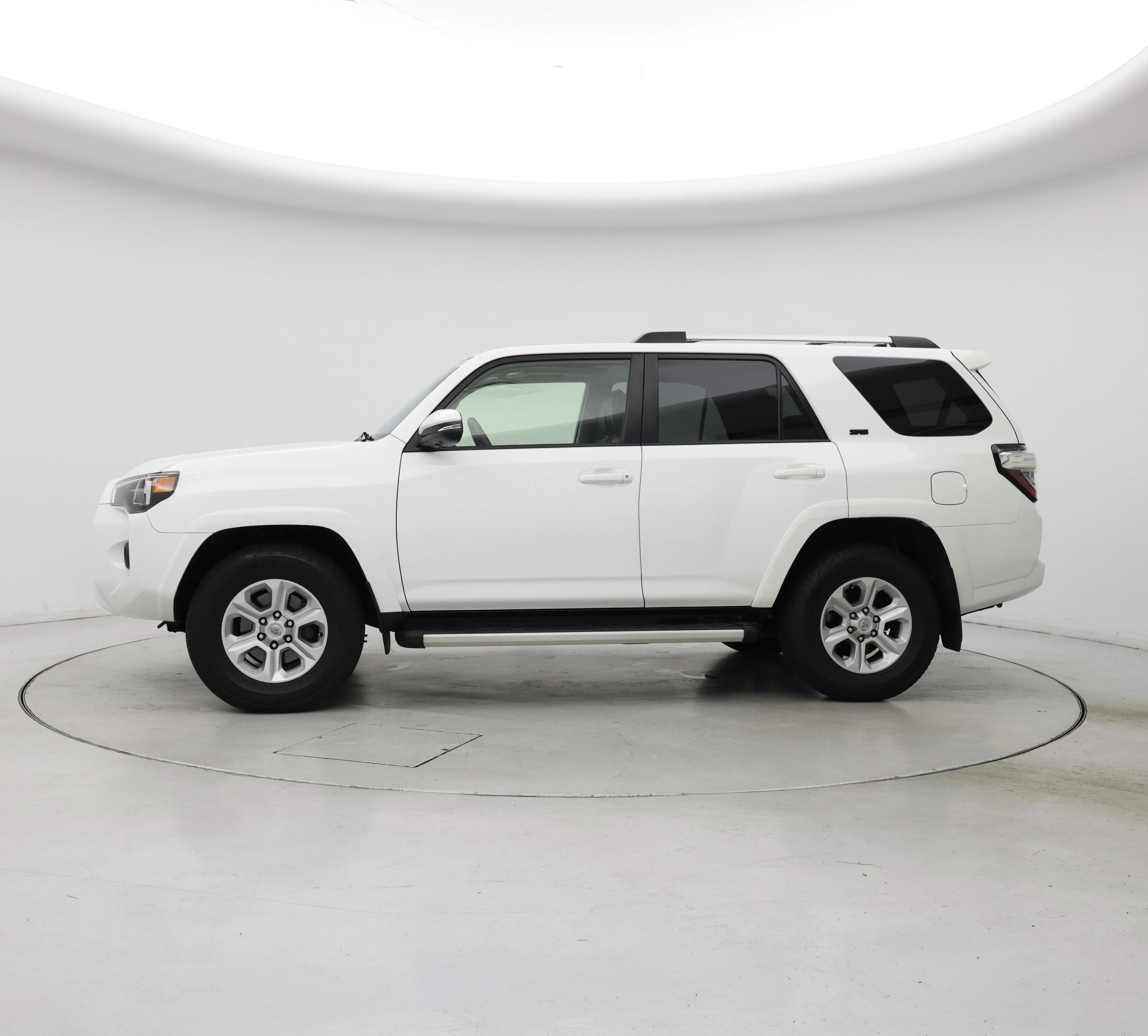 Thumbnail: 2023 Toyota 4Runner - 3