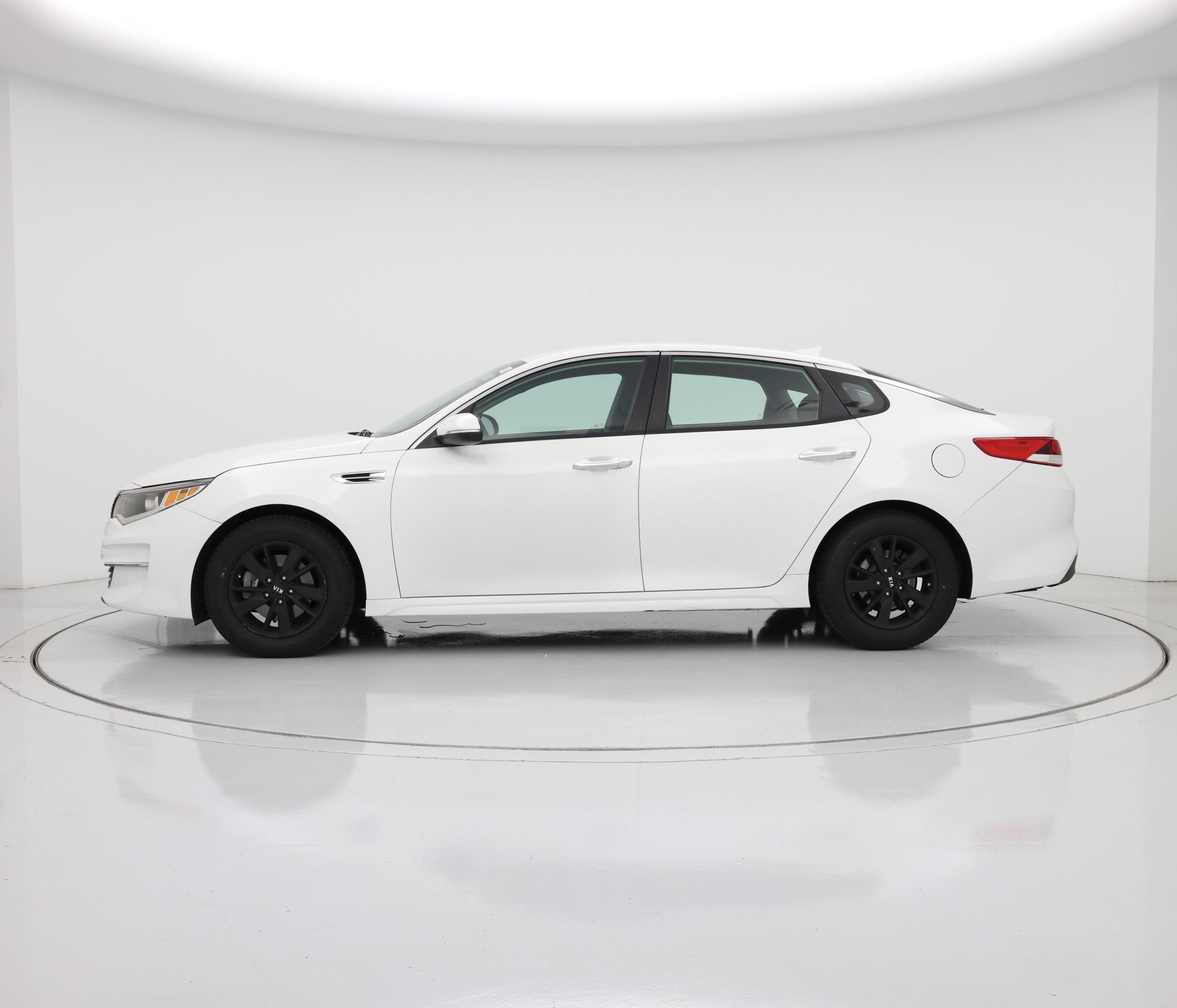 Thumbnail: 2018 Kia Optima - 3