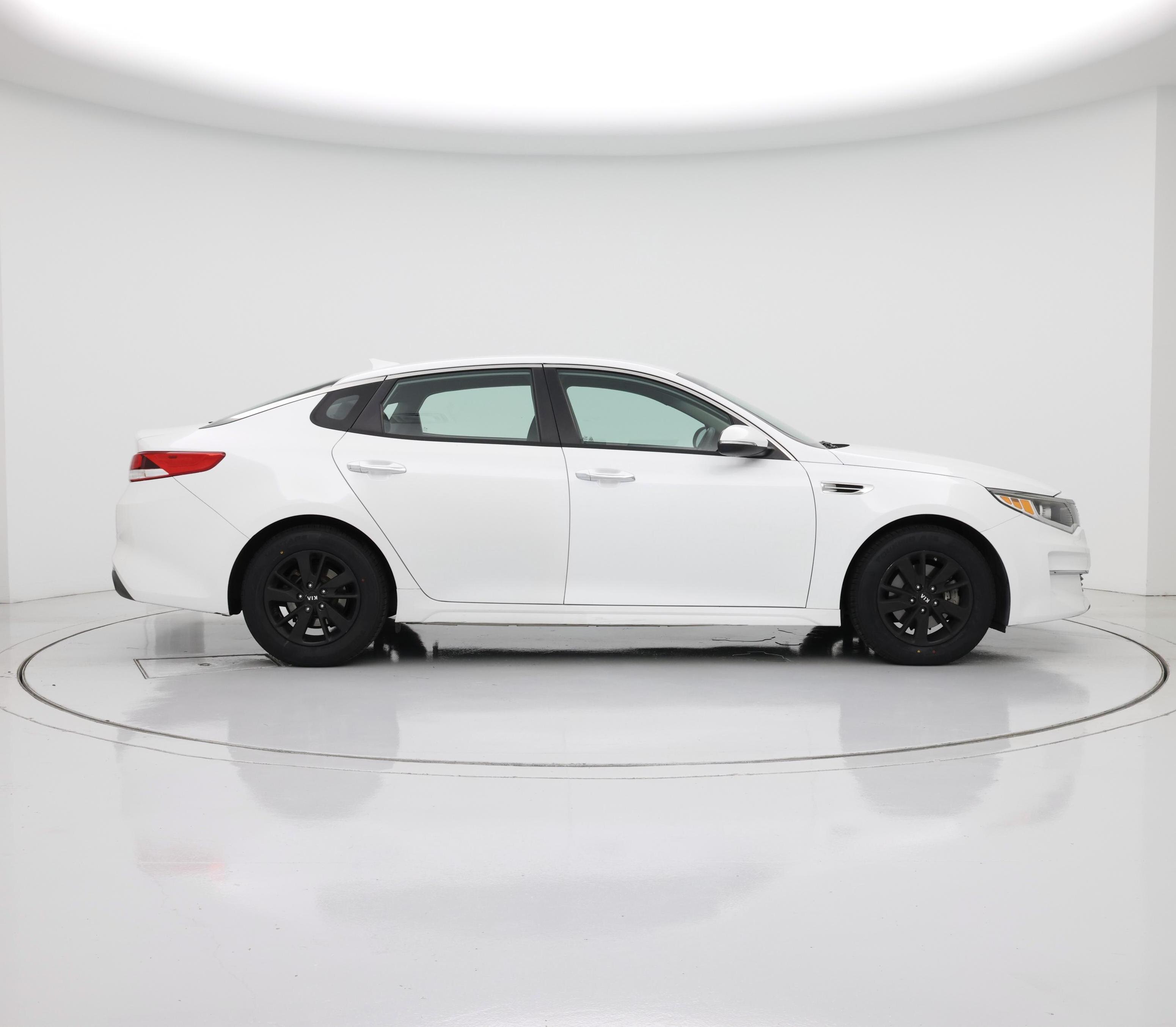 Thumbnail: 2018 Kia Optima - 7