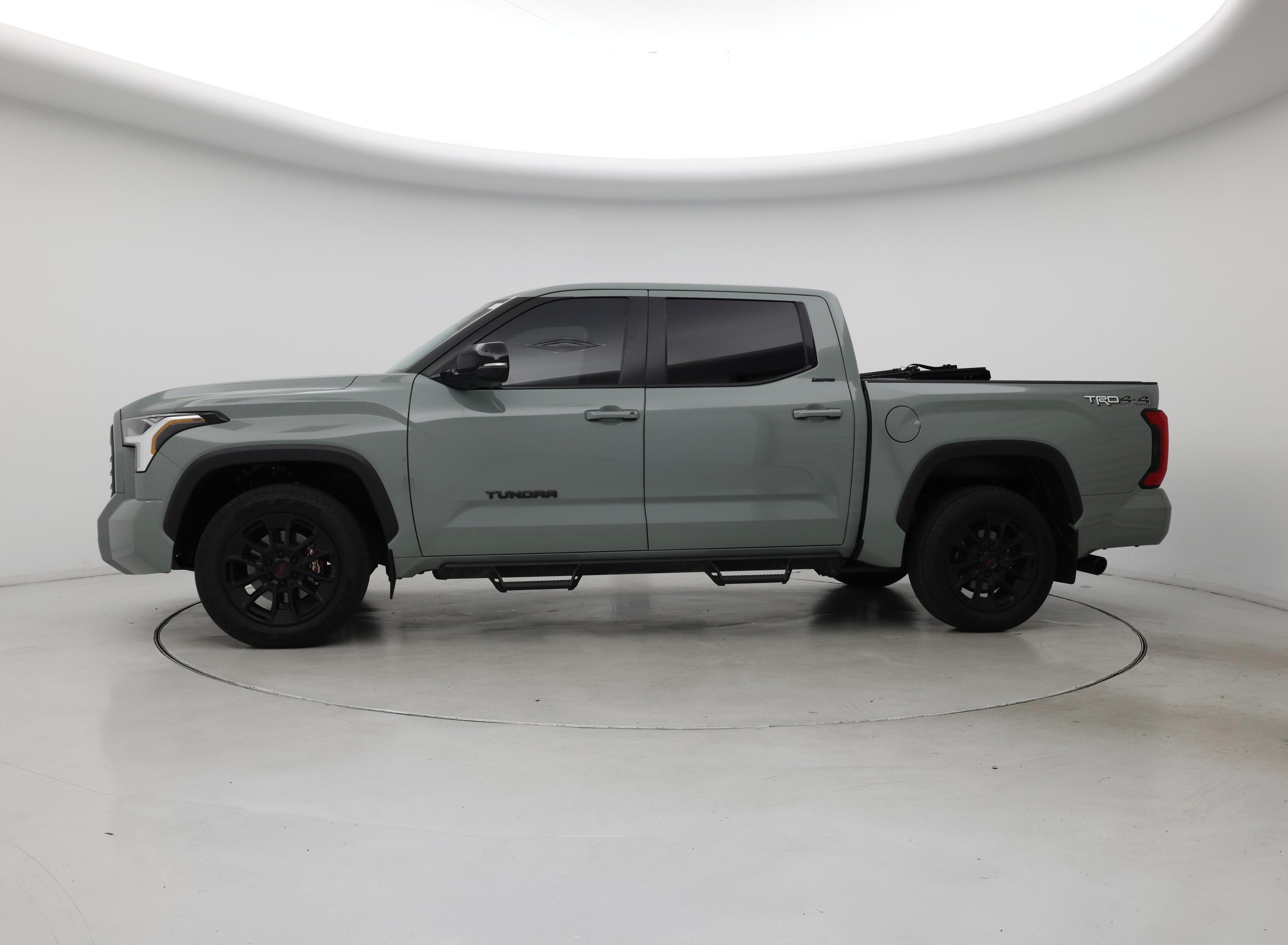 Thumbnail: 2024 Toyota Tundra - 3