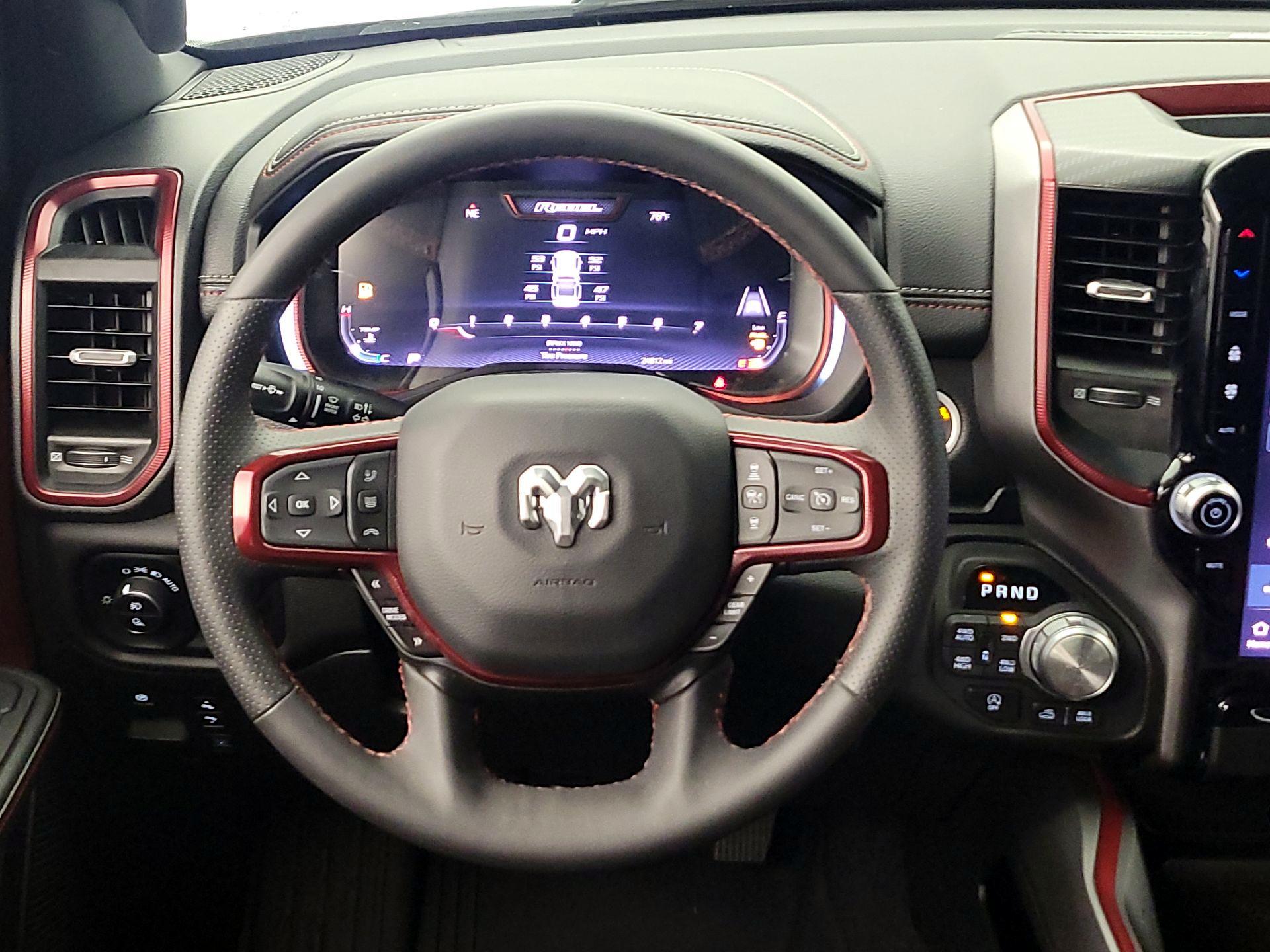 Thumbnail: 2025 RAM 1500 - 10