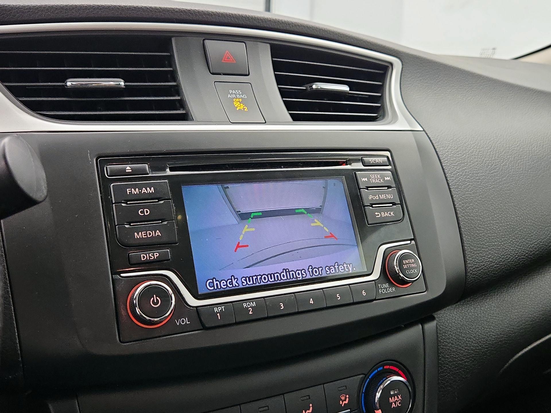 Thumbnail: 2018 Nissan Sentra - 14