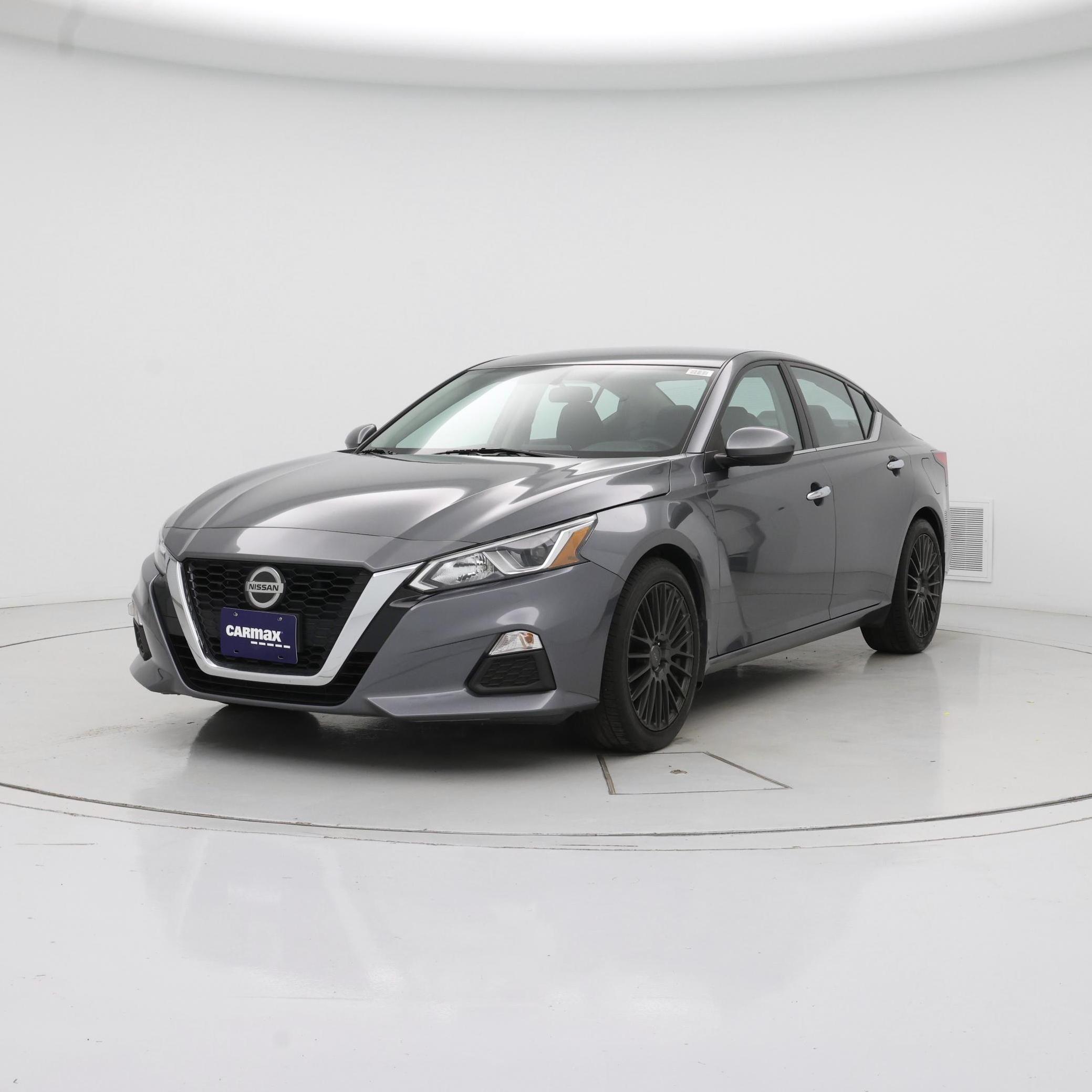 Thumbnail: 2019 Nissan Altima - 4