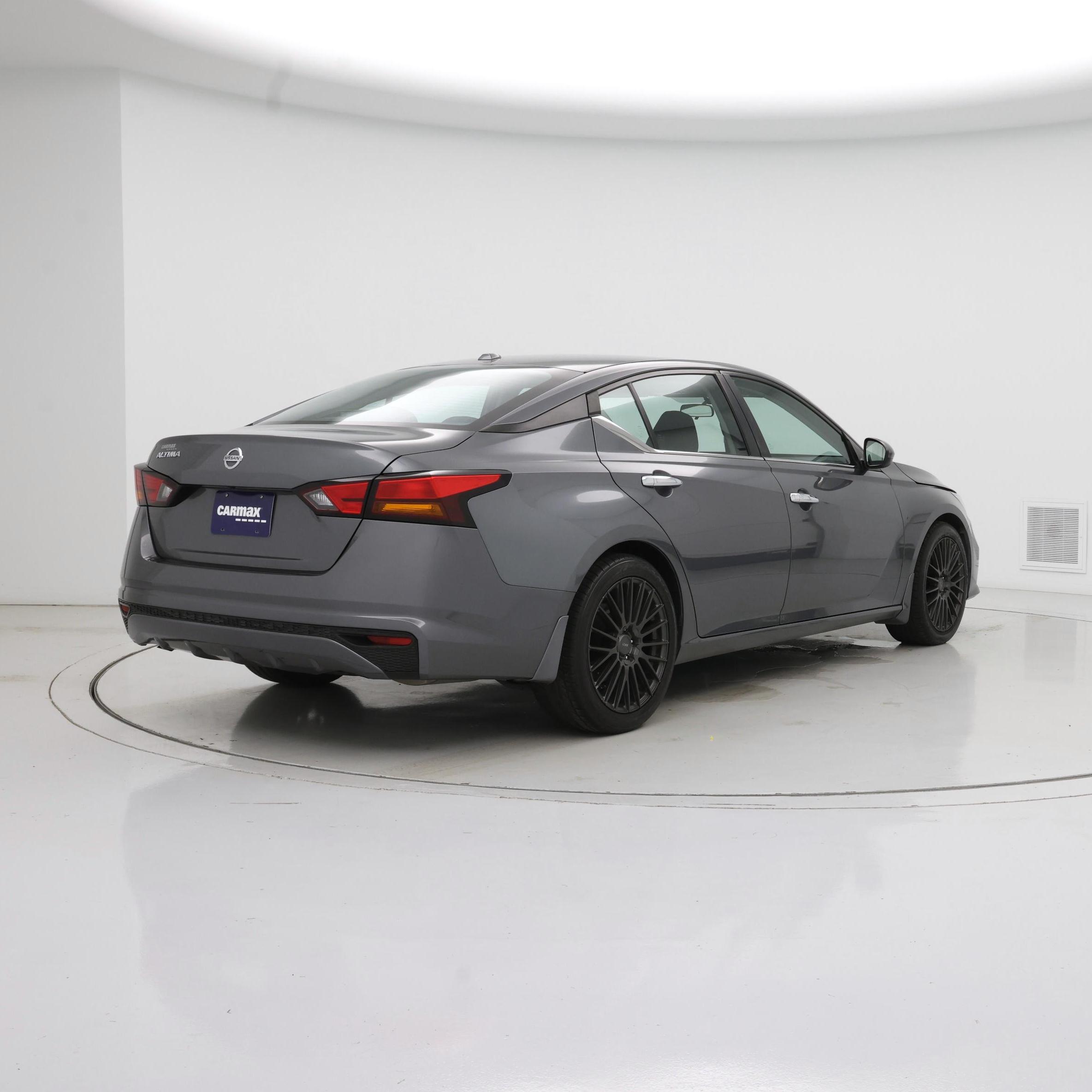 Thumbnail: 2019 Nissan Altima - 8