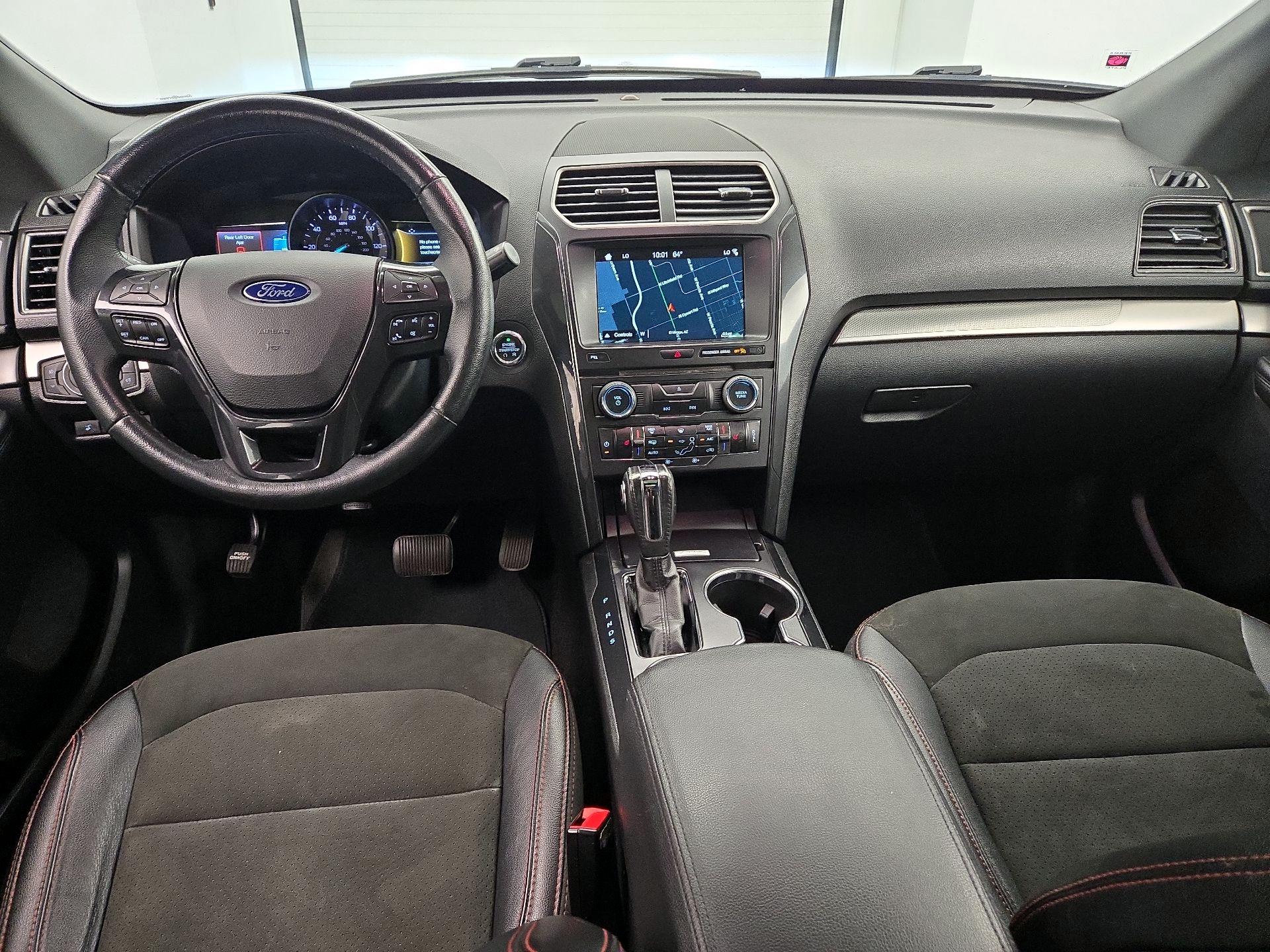 Thumbnail: 2018 Ford Explorer - 9