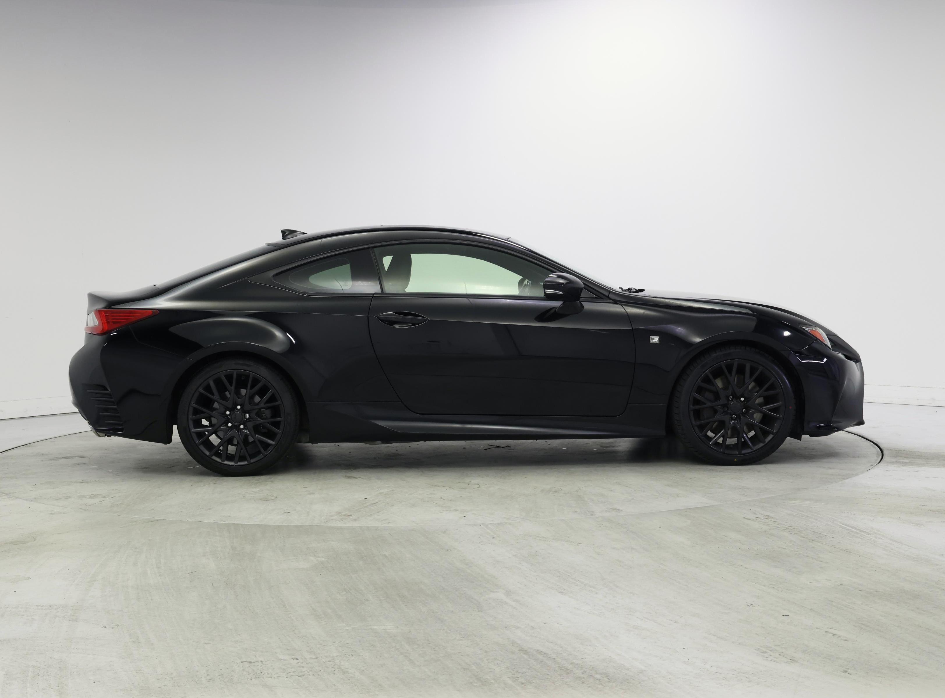 Thumbnail: 2016 Lexus RC - 7