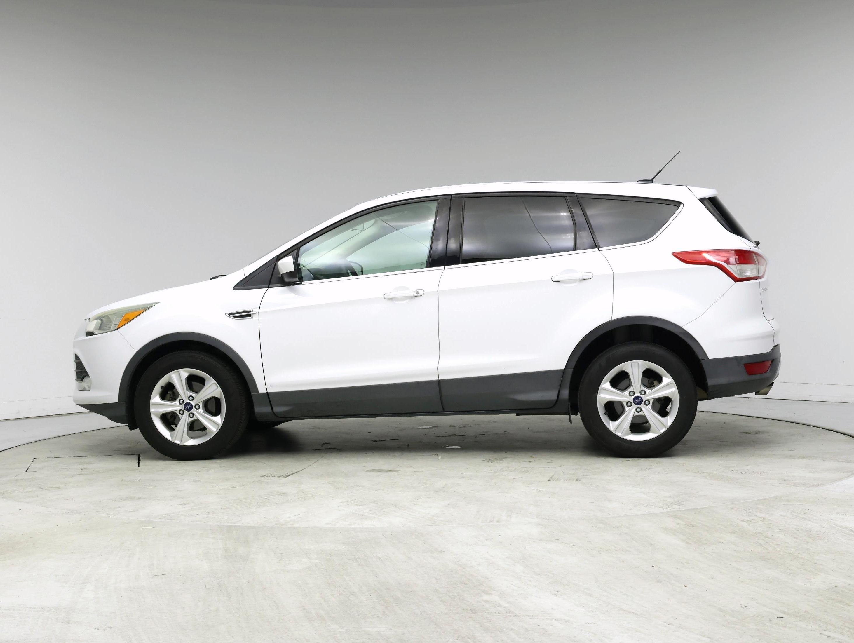 Thumbnail: 2015 Ford Escape - 3