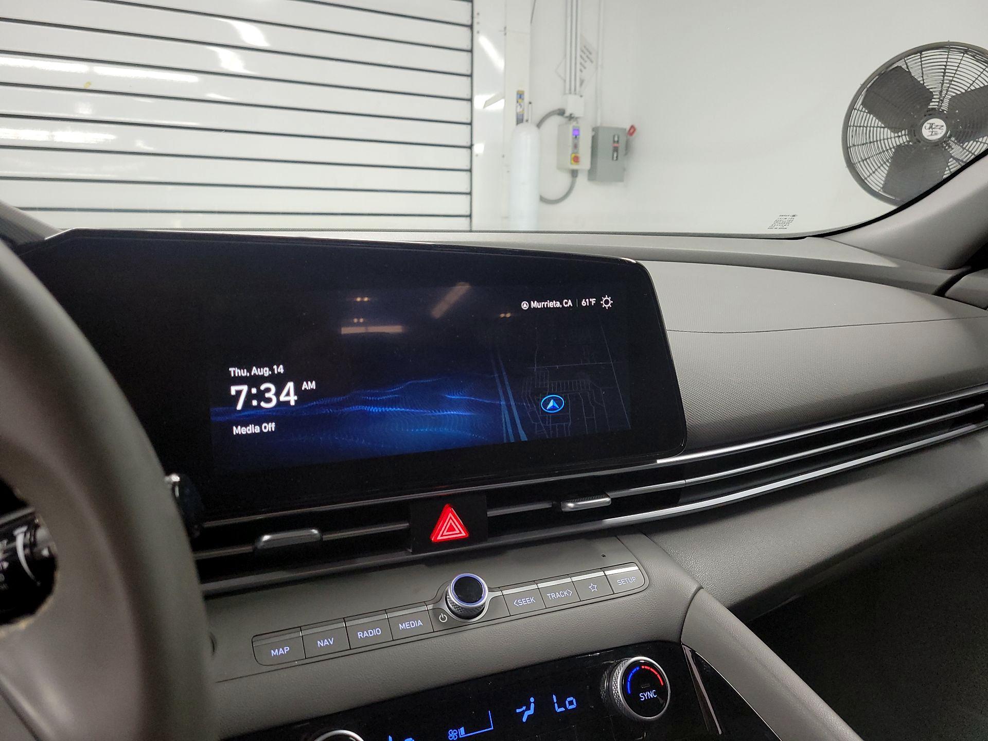 Thumbnail: 2023 Hyundai Elantra - 15