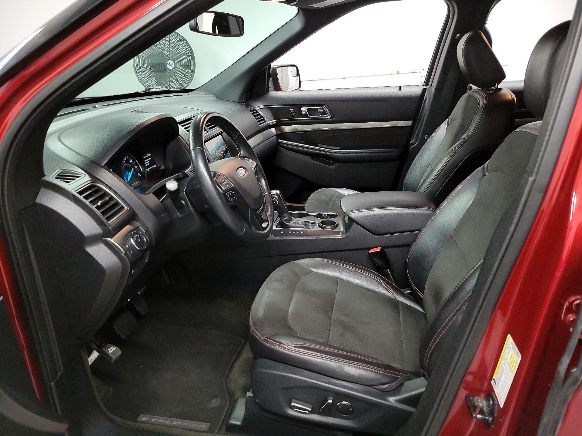 Thumbnail: 2018 Ford Explorer - 11