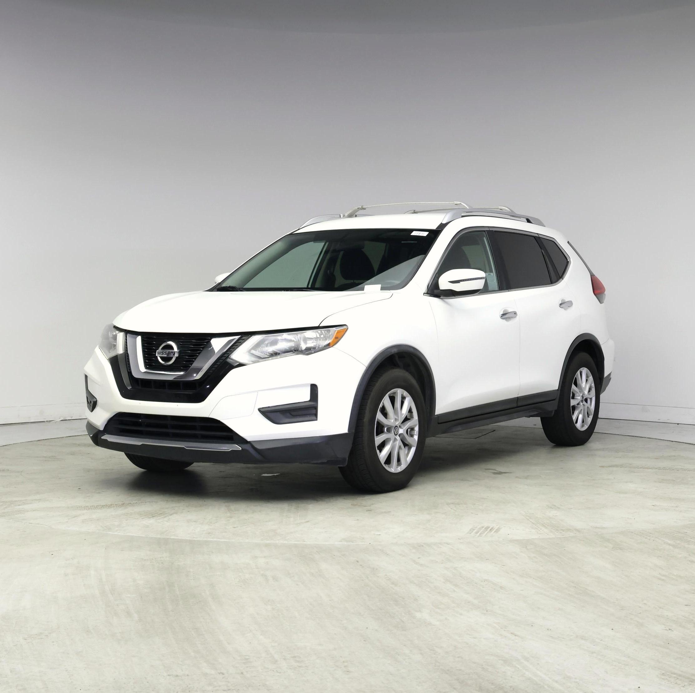 Thumbnail: 2017 Nissan Rogue - 4