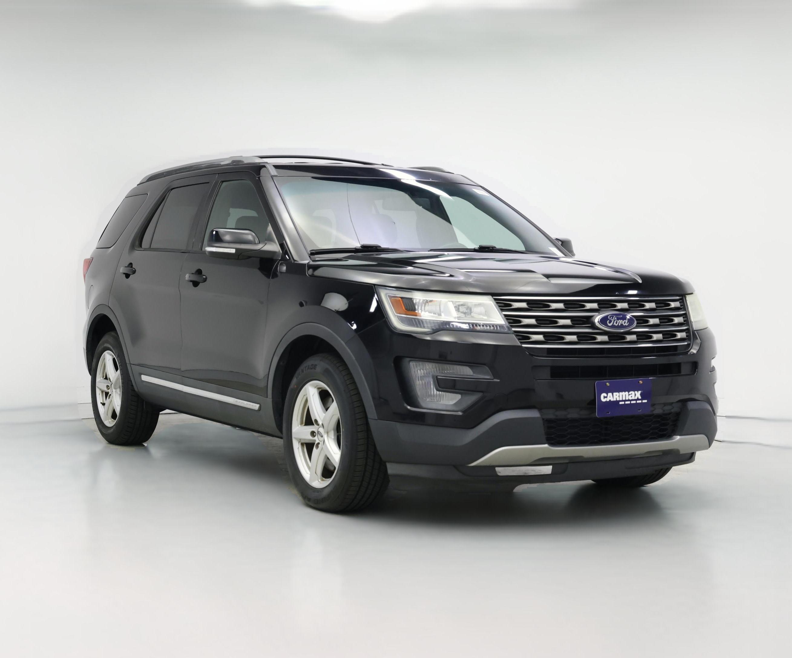 Thumbnail: 2016 Ford Explorer - 1