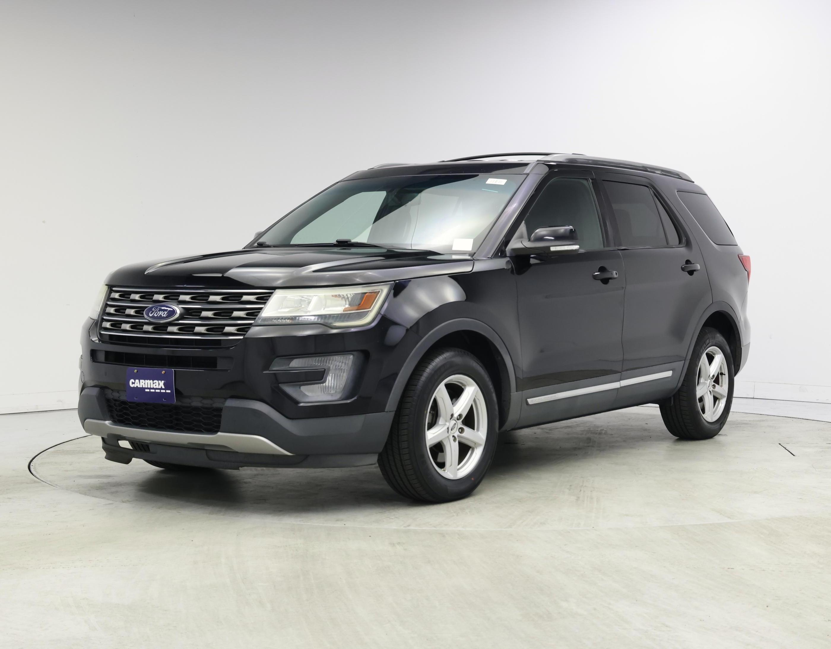 Thumbnail: 2016 Ford Explorer - 4