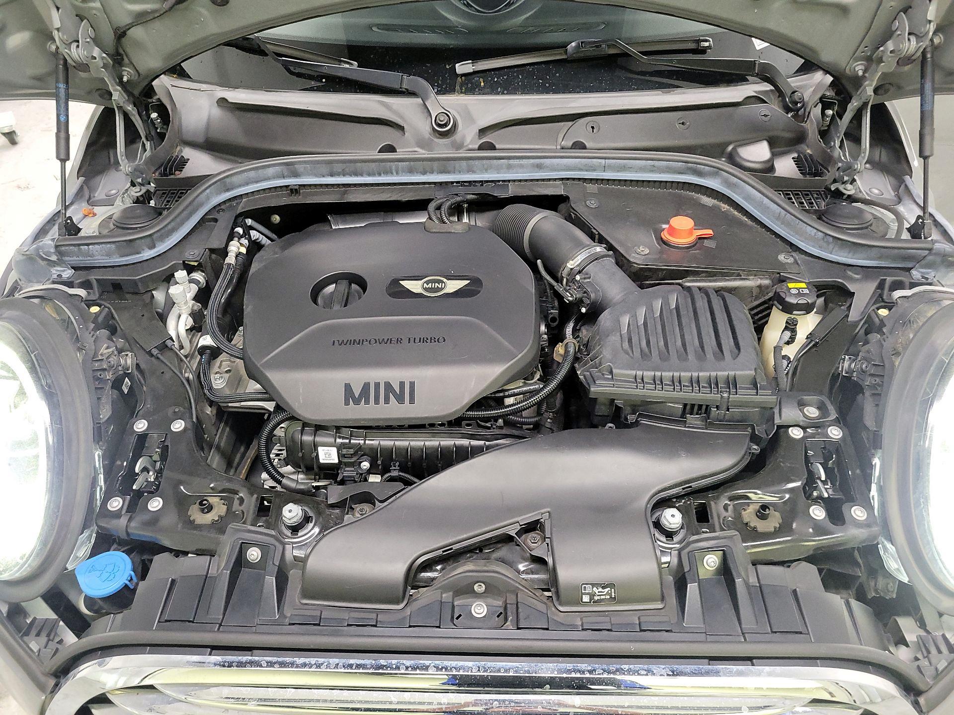 Thumbnail: 2019 MINI Cooper Hardtop - 20