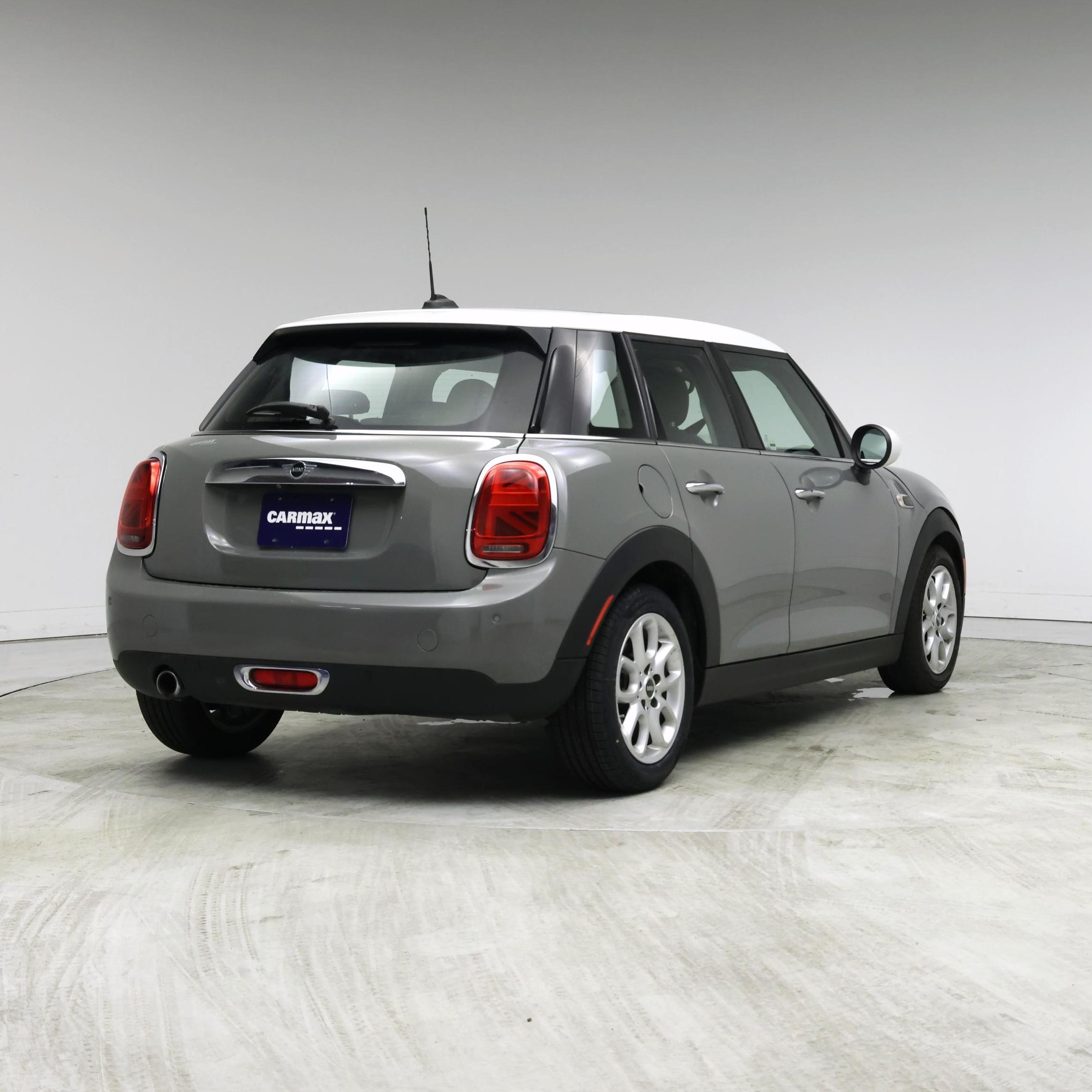 Thumbnail: 2019 MINI Cooper Hardtop - 8