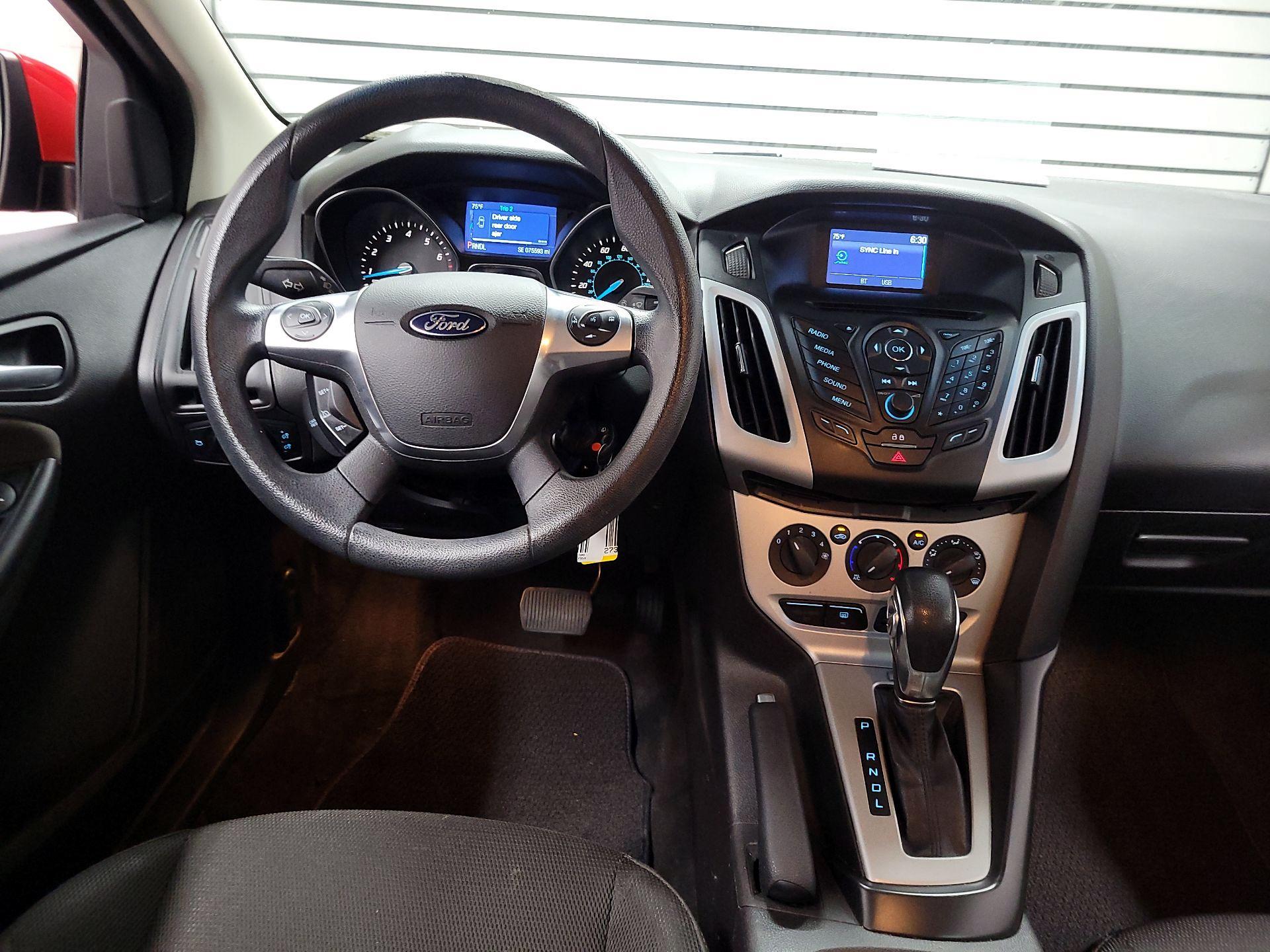 Thumbnail: 2014 Ford Focus - 9