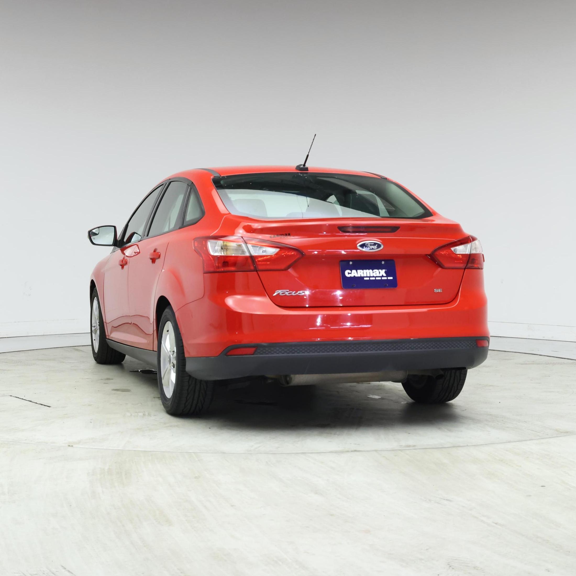 Thumbnail: 2014 Ford Focus - 6