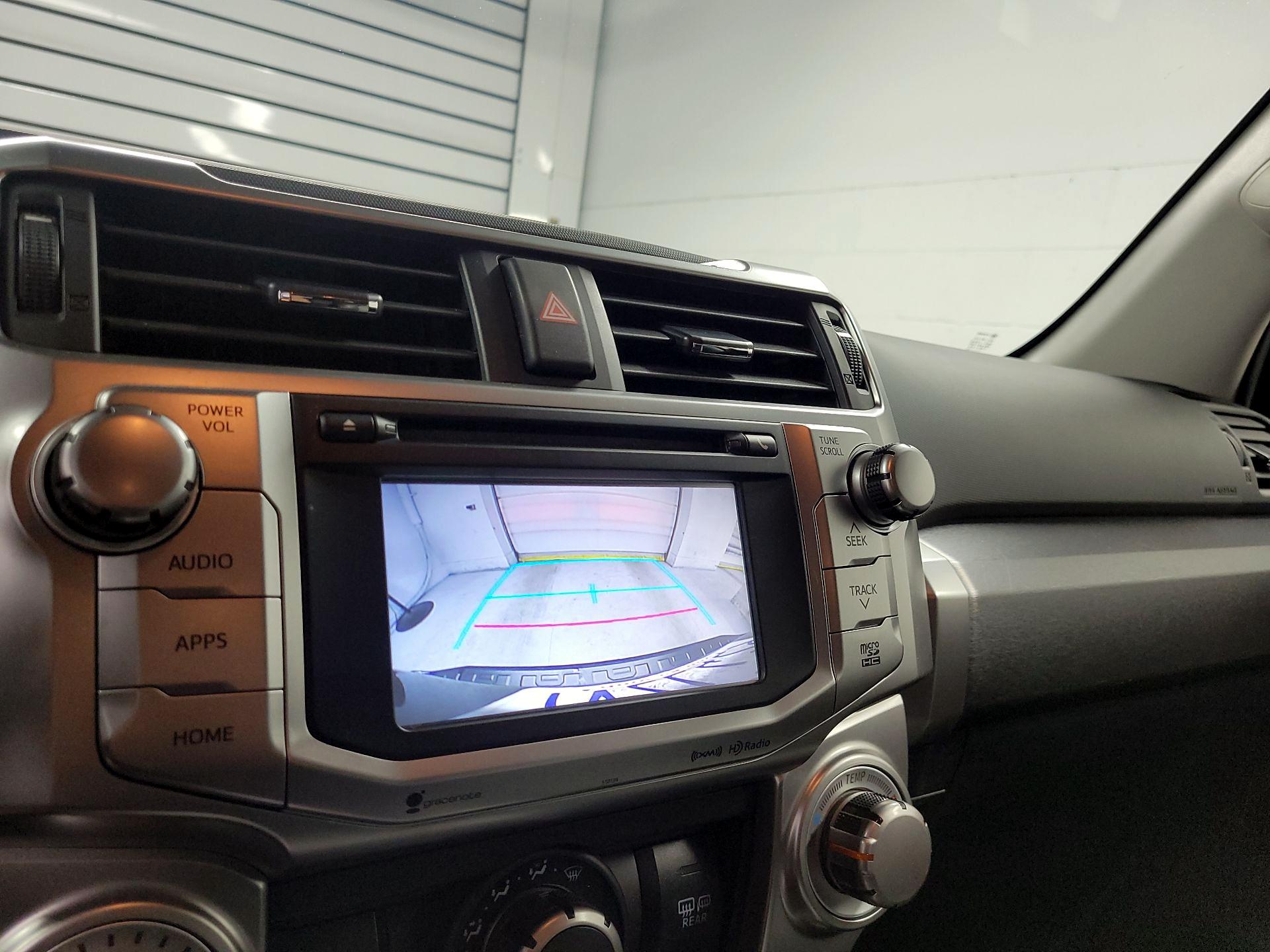 Thumbnail: 2016 Toyota 4Runner - 14