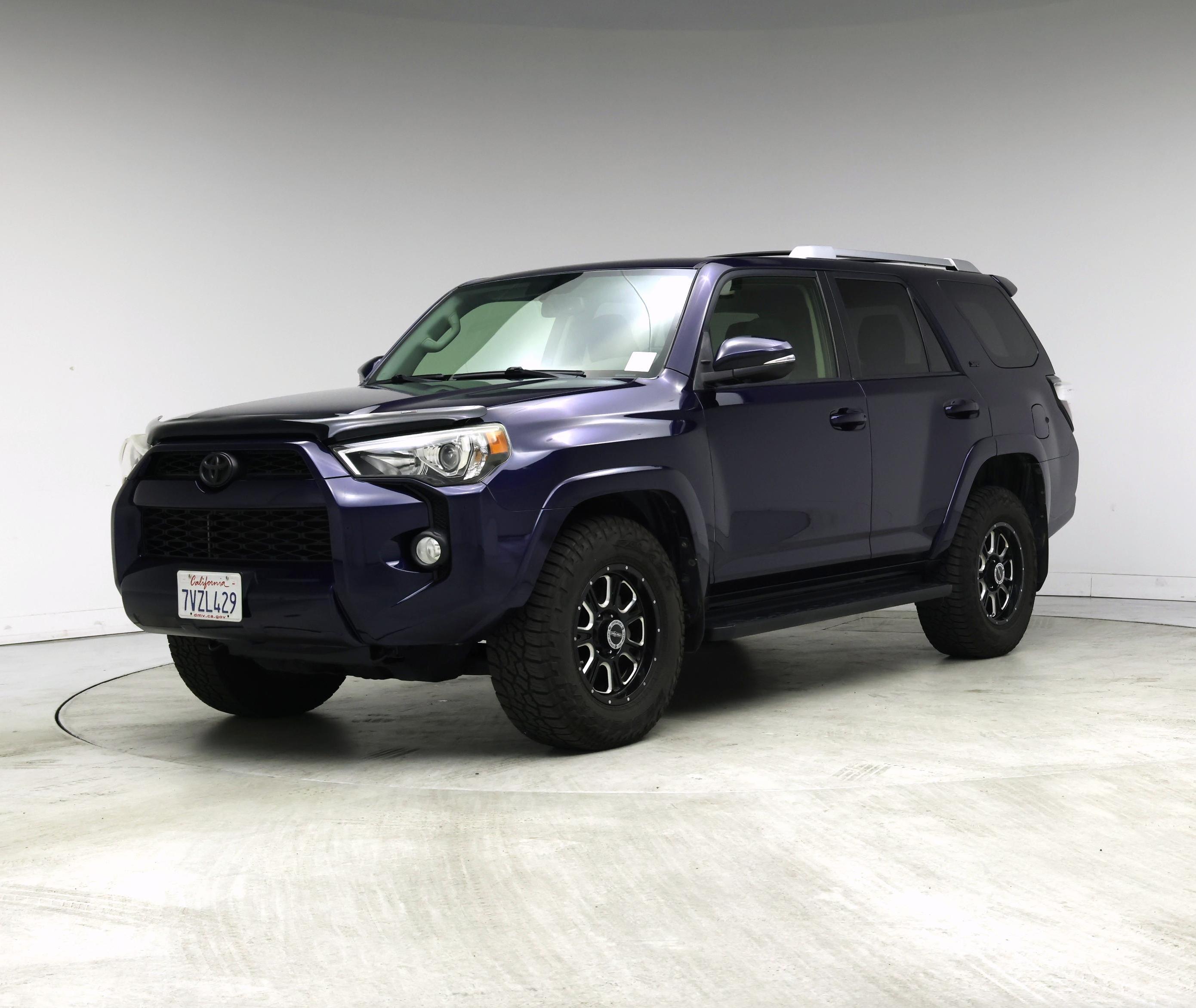 Thumbnail: 2016 Toyota 4Runner - 4