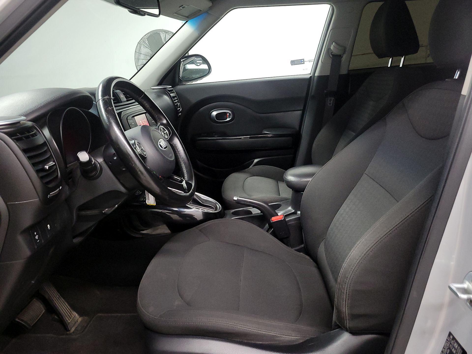 Thumbnail: 2014 Kia Soul - 11