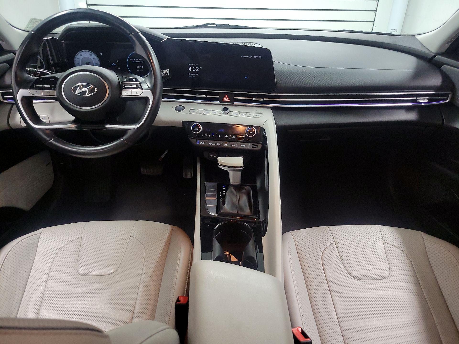 Thumbnail: 2023 Hyundai Elantra - 9