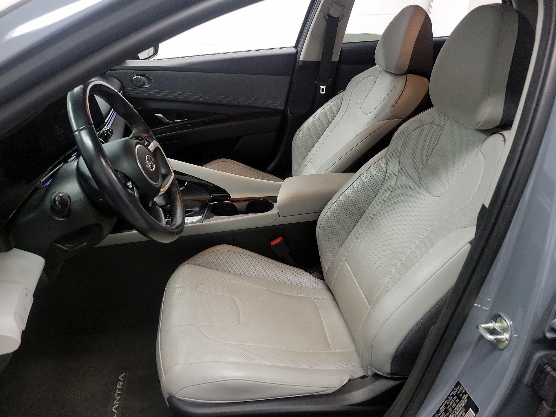 Thumbnail: 2023 Hyundai Elantra - 11
