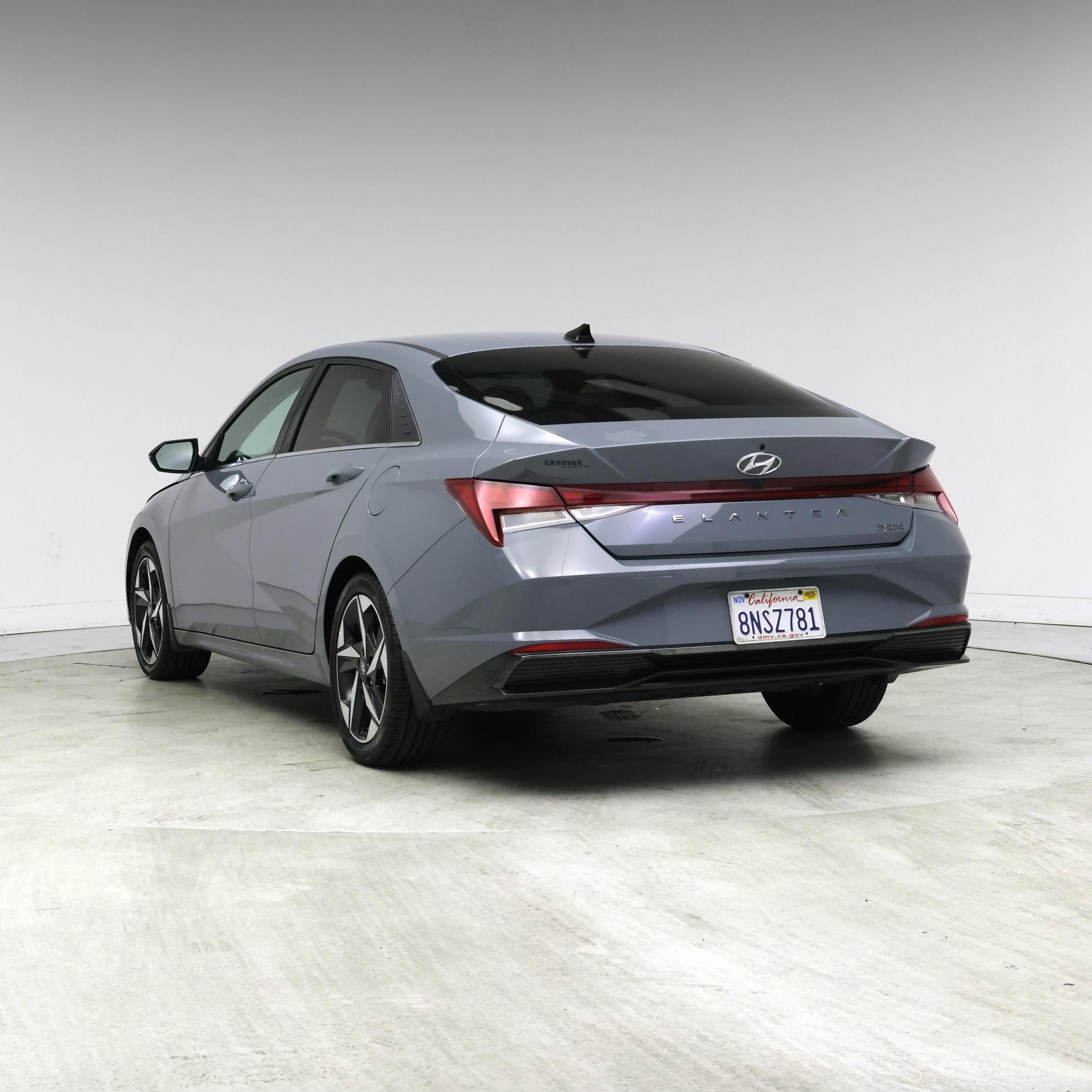 Thumbnail: 2023 Hyundai Elantra - 2