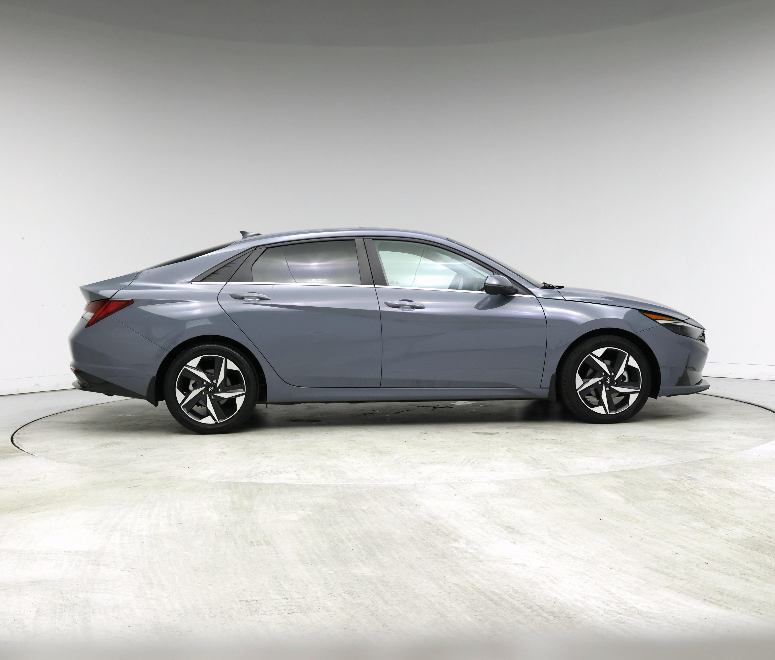 Thumbnail: 2023 Hyundai Elantra - 7