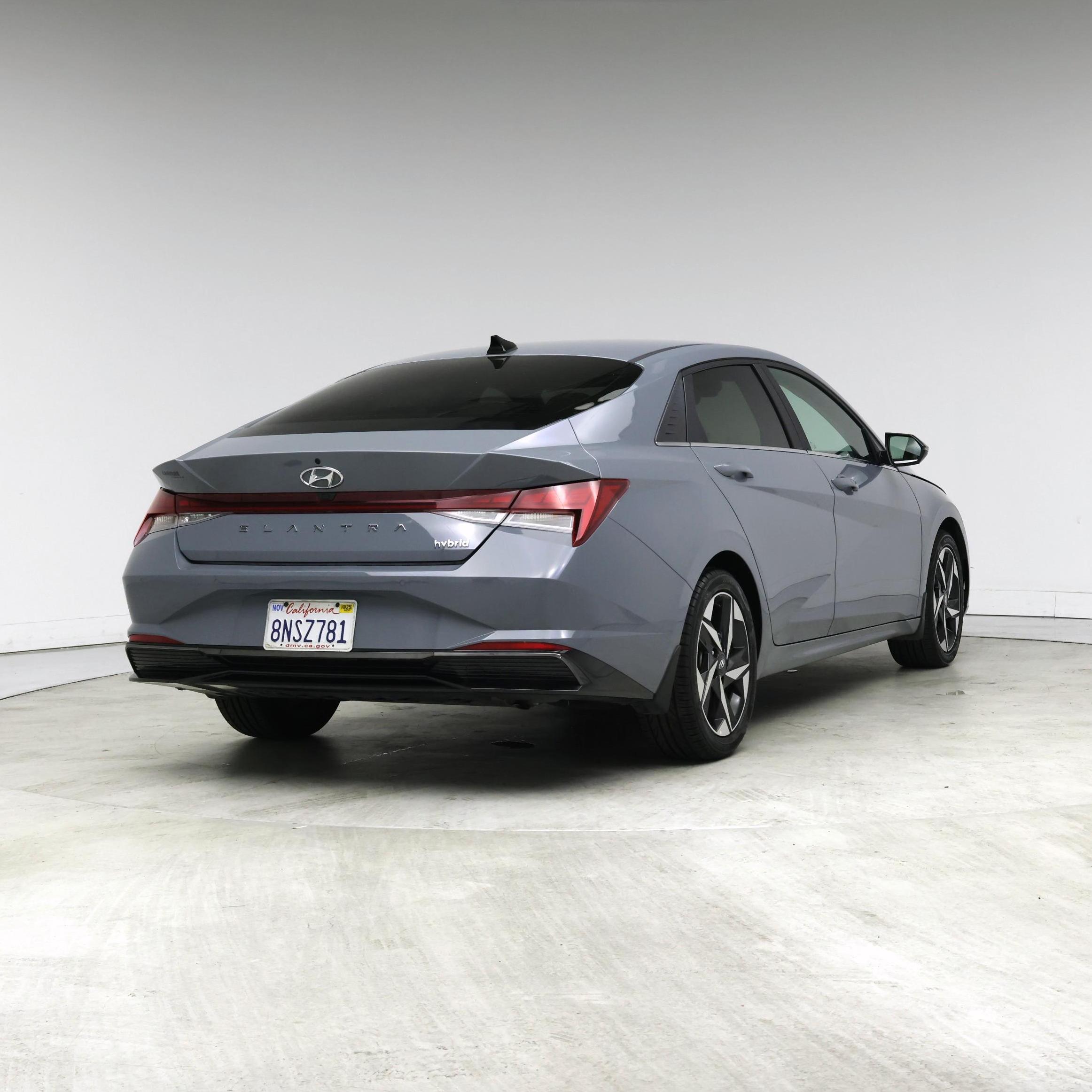 Thumbnail: 2023 Hyundai Elantra - 8