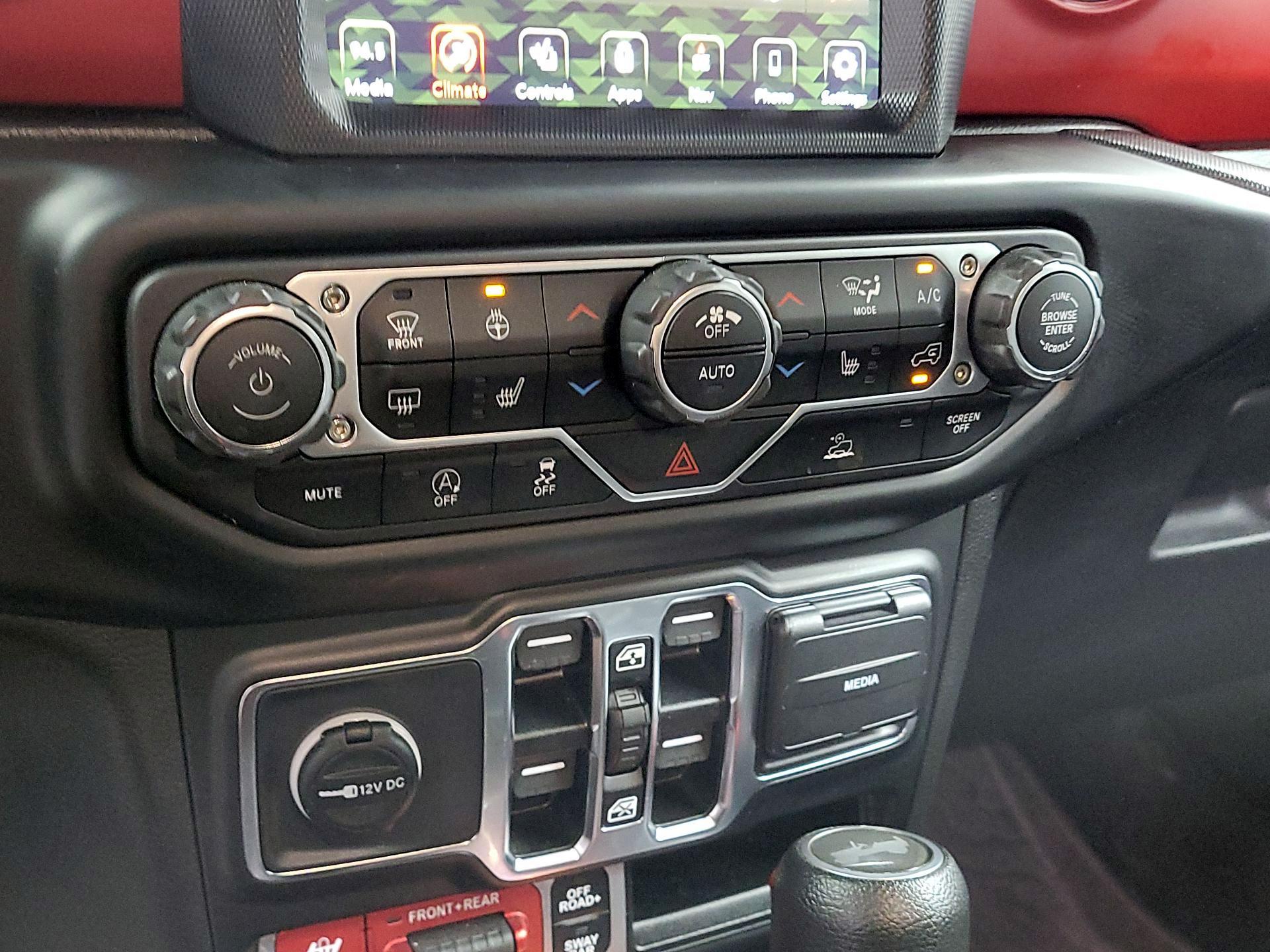 Thumbnail: 2023 Jeep Wrangler - 16
