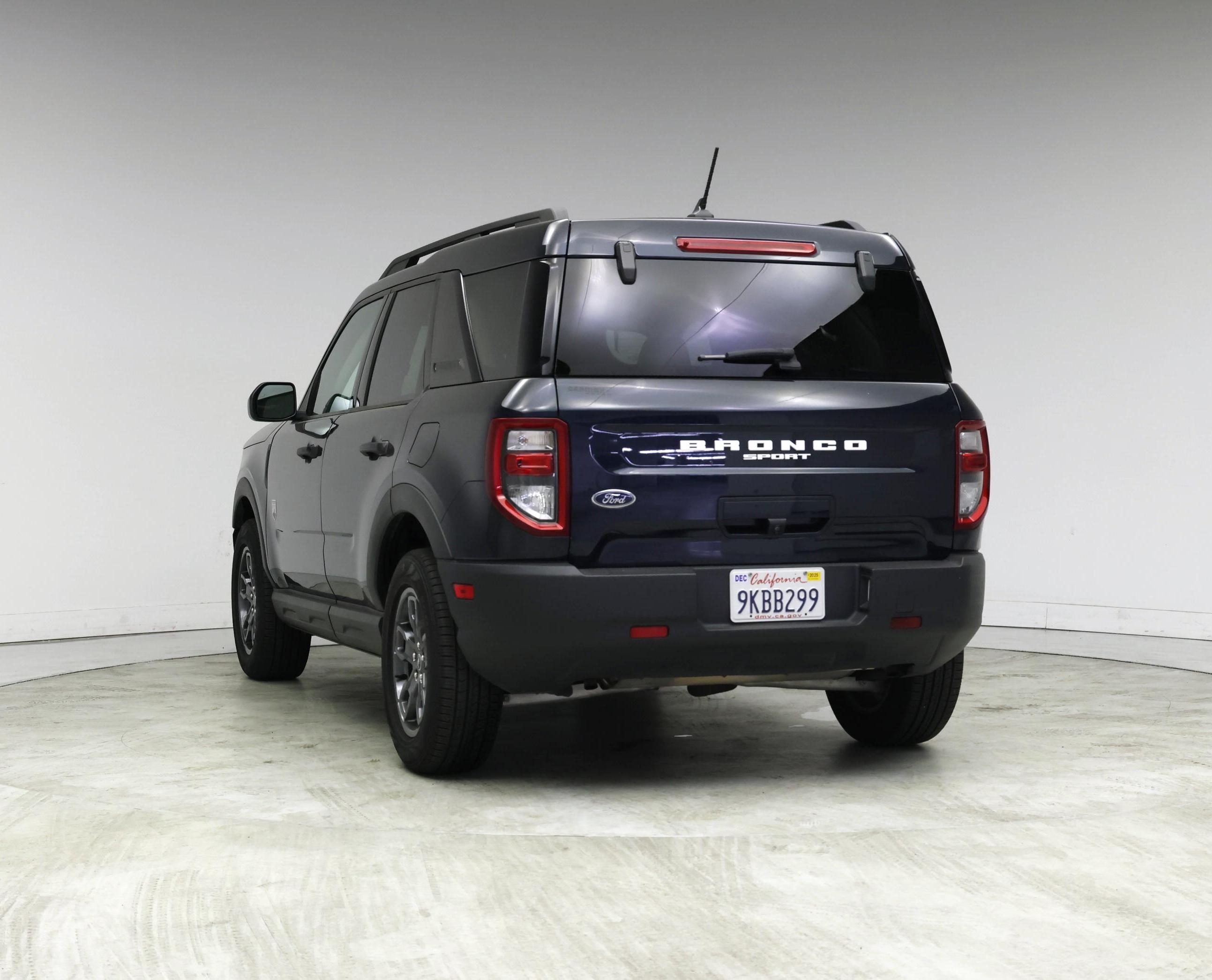 Thumbnail: 2021 Ford Bronco Sport - 2