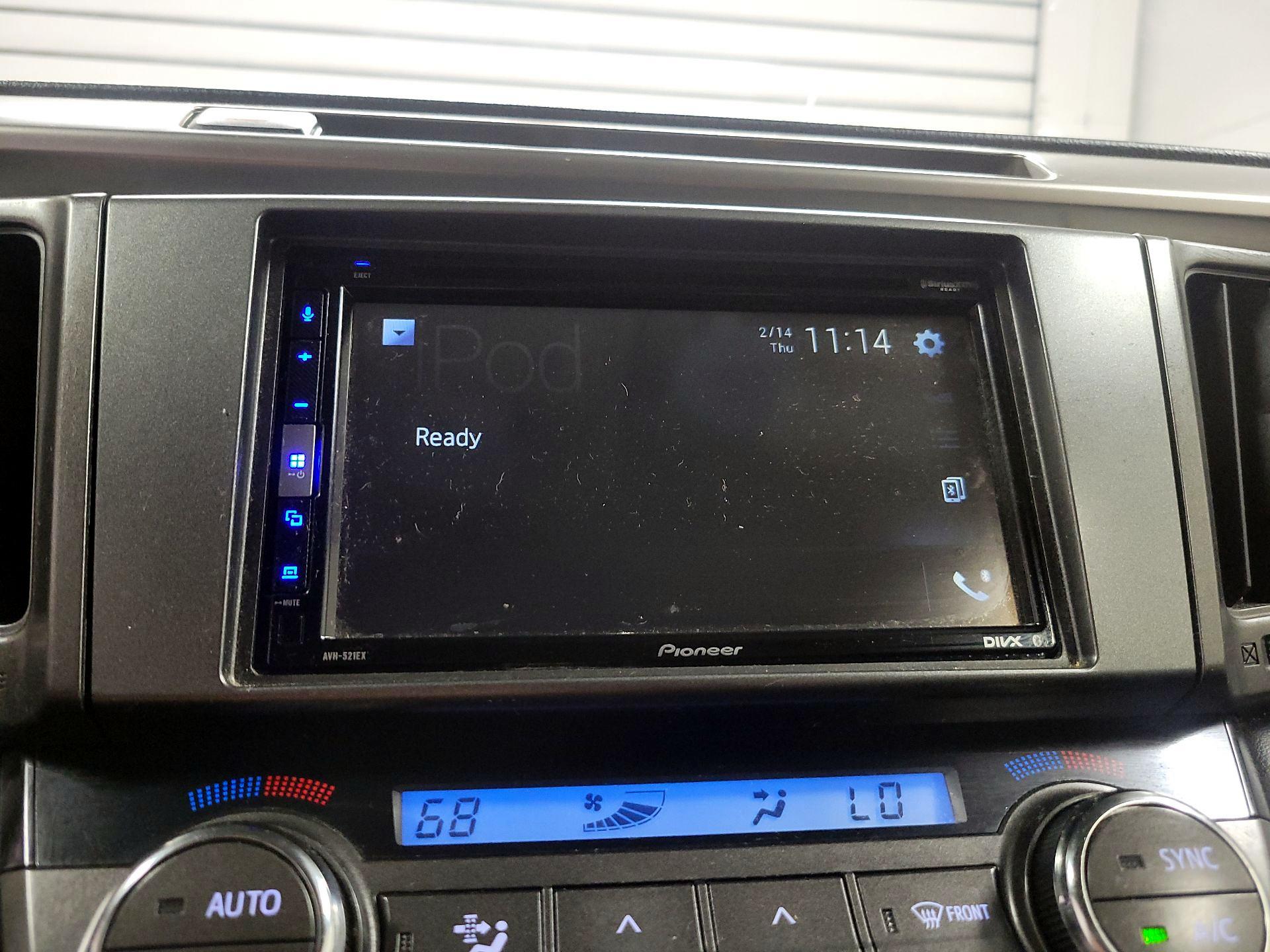 Thumbnail: 2014 Toyota RAV4 - 15